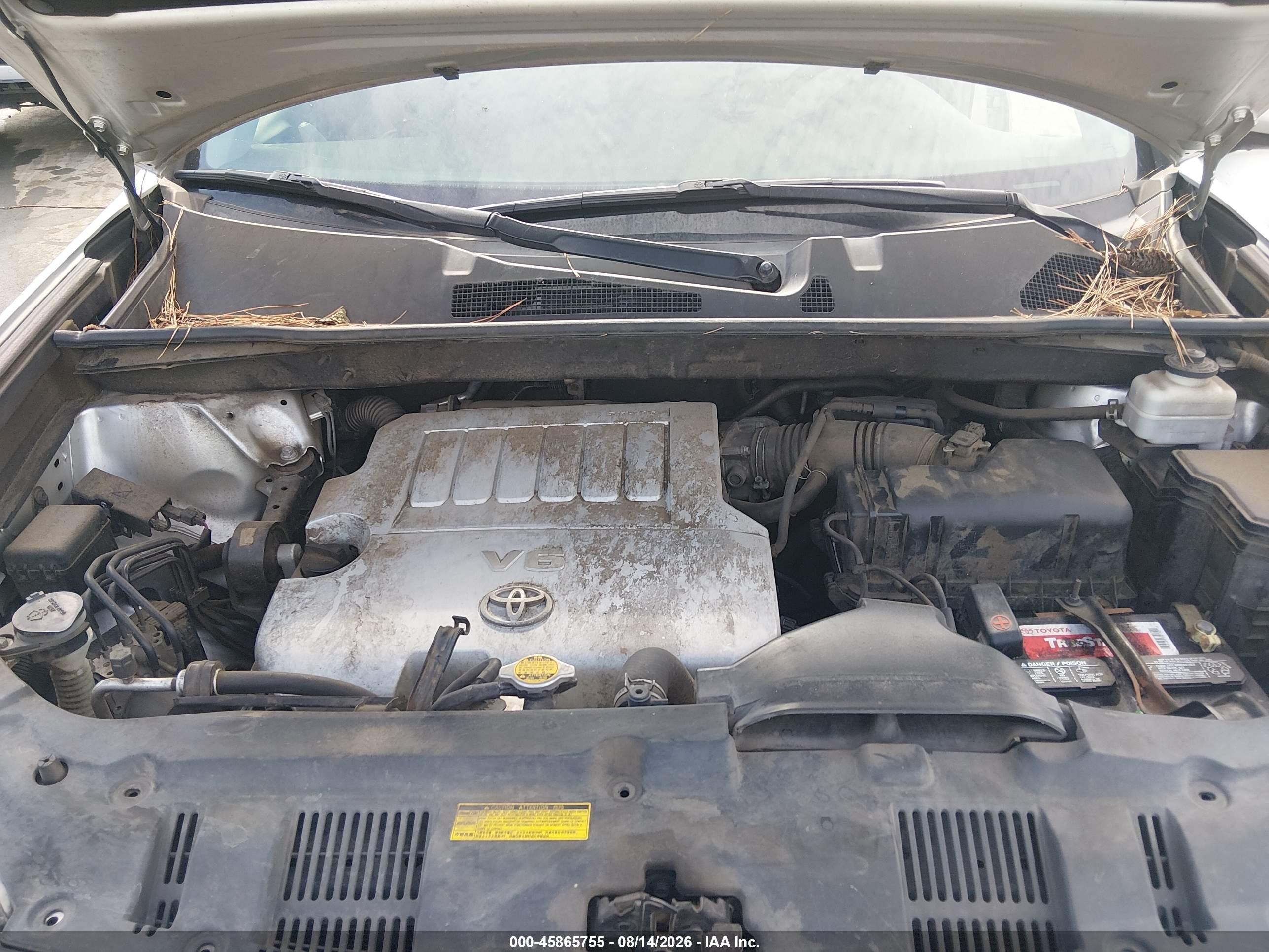 2012 Toyota Highlander Base V6 Серебряный vin: 5TDZK3EHXCS060211
