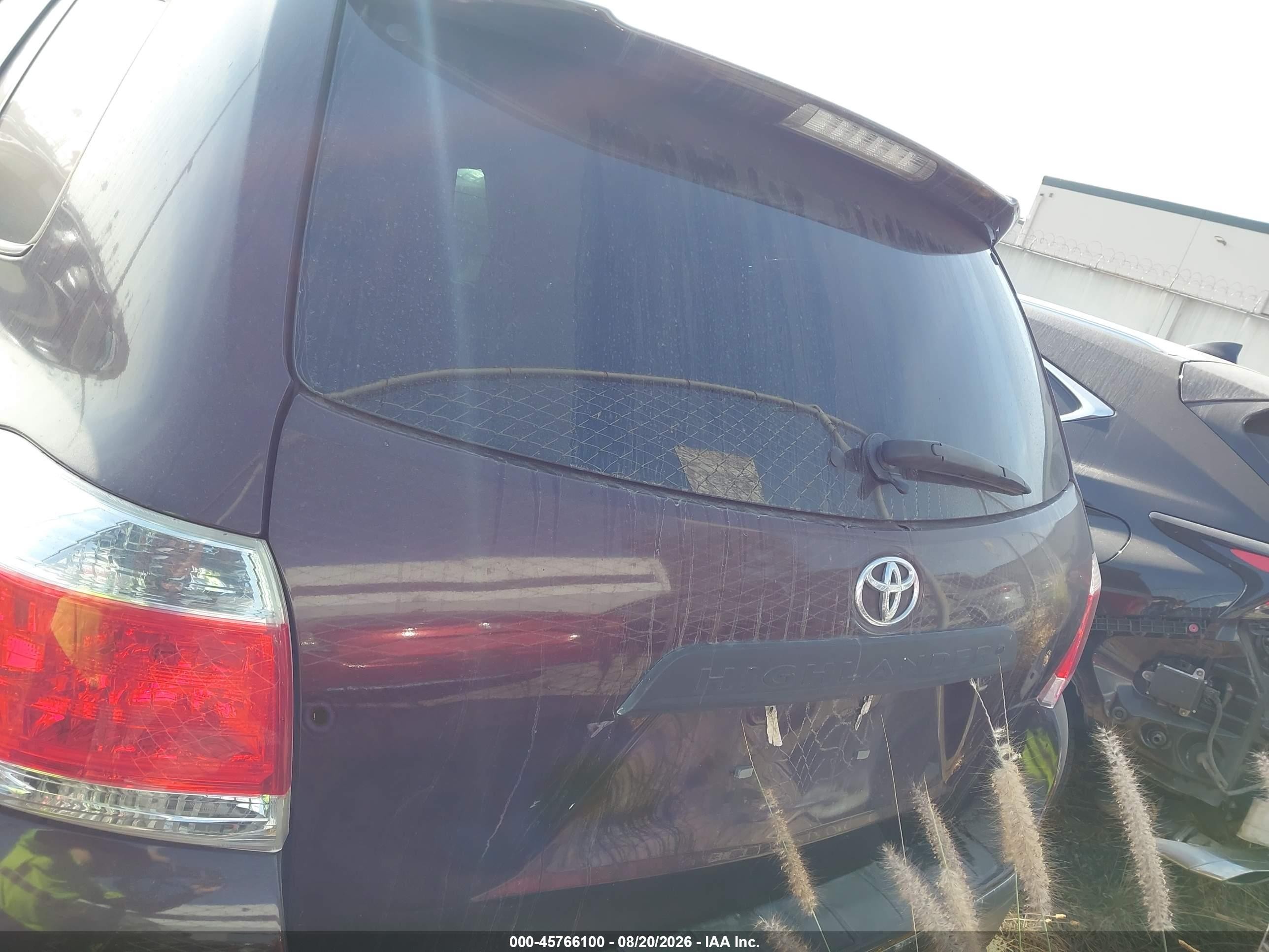 2012 Toyota Highlander Se V6 Purple vin: 5TDZK3EHXCS070169
