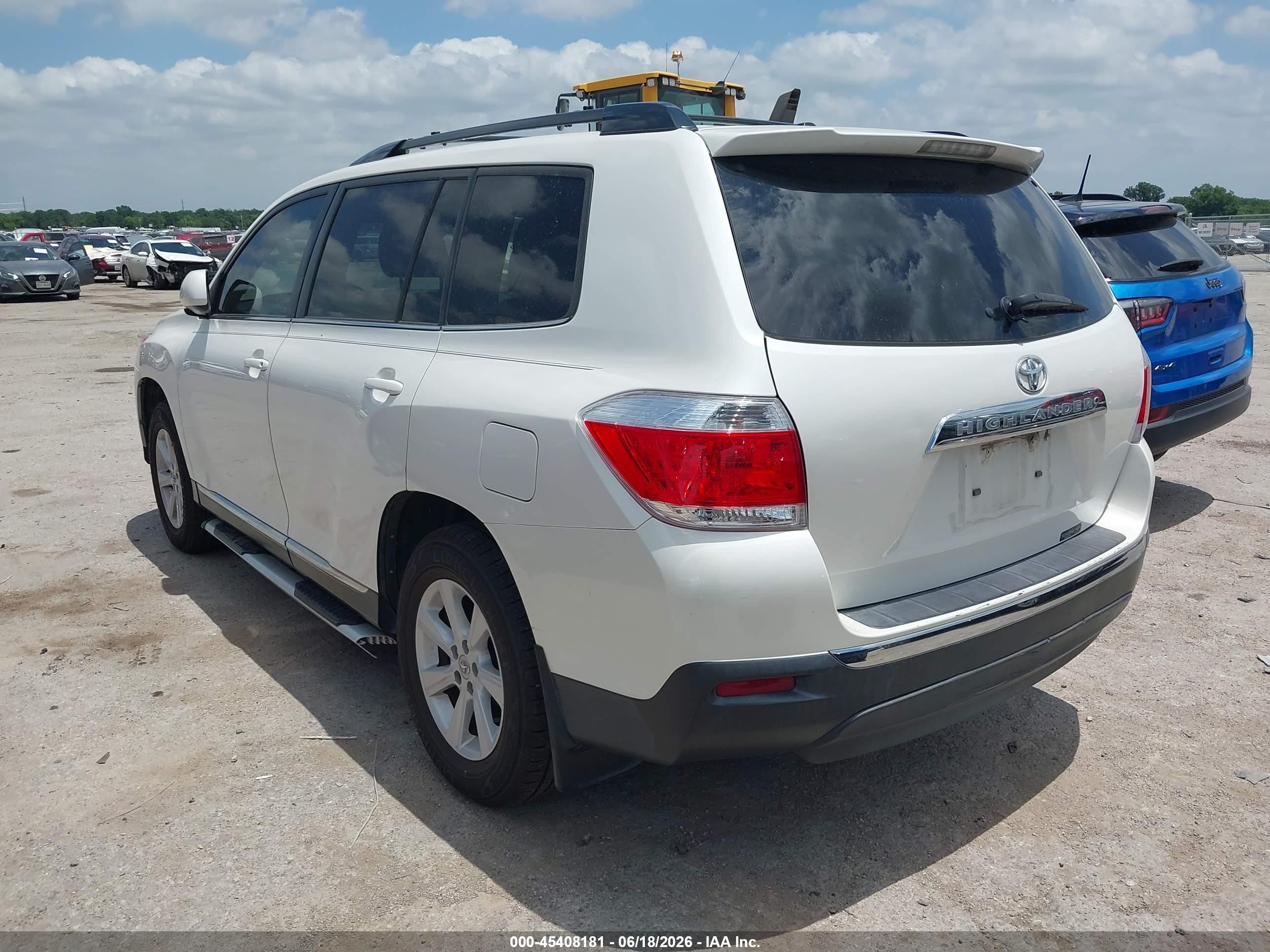 2012 Toyota Highlander Se V6 White vin: 5TDZK3EHXCS080183