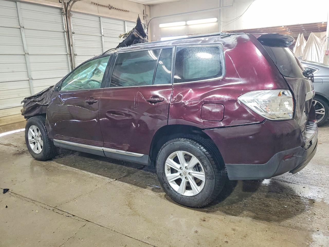 2013 Toyota Highlander Plus Бордовый vin: 5TDZK3EHXDS114690