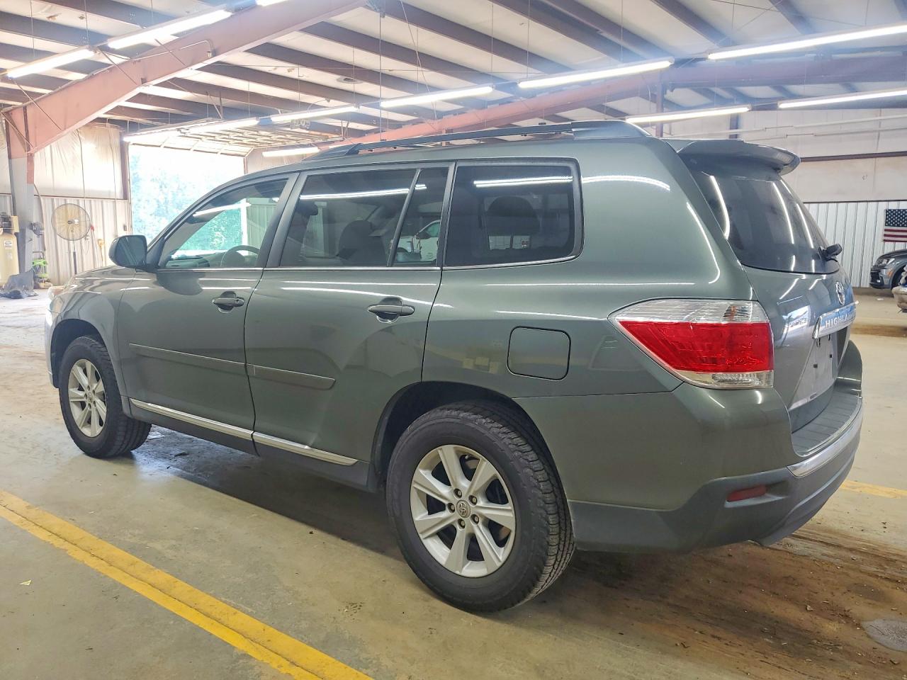 2013 Toyota Highlander Se Серый vin: 5TDZK3EHXDS117329