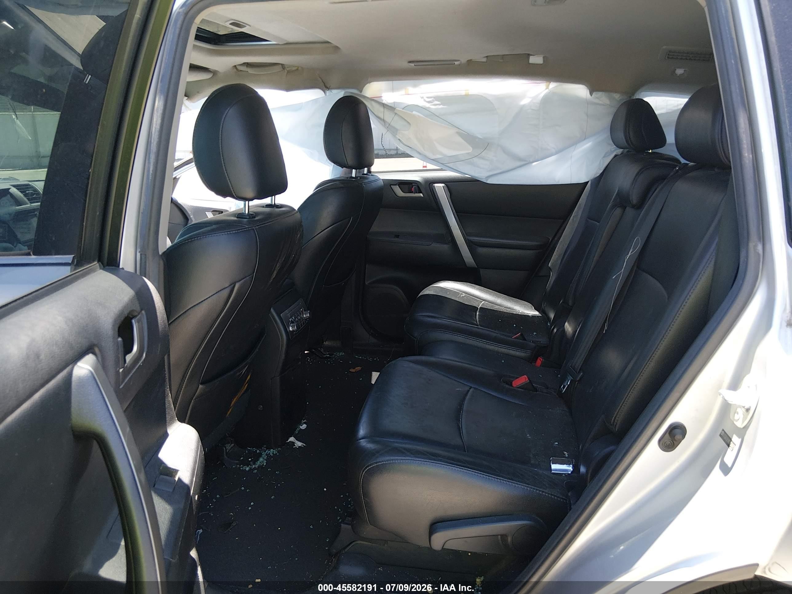 2013 Toyota Highlander Se V6 Silver vin: 5TDZK3EHXDS134079