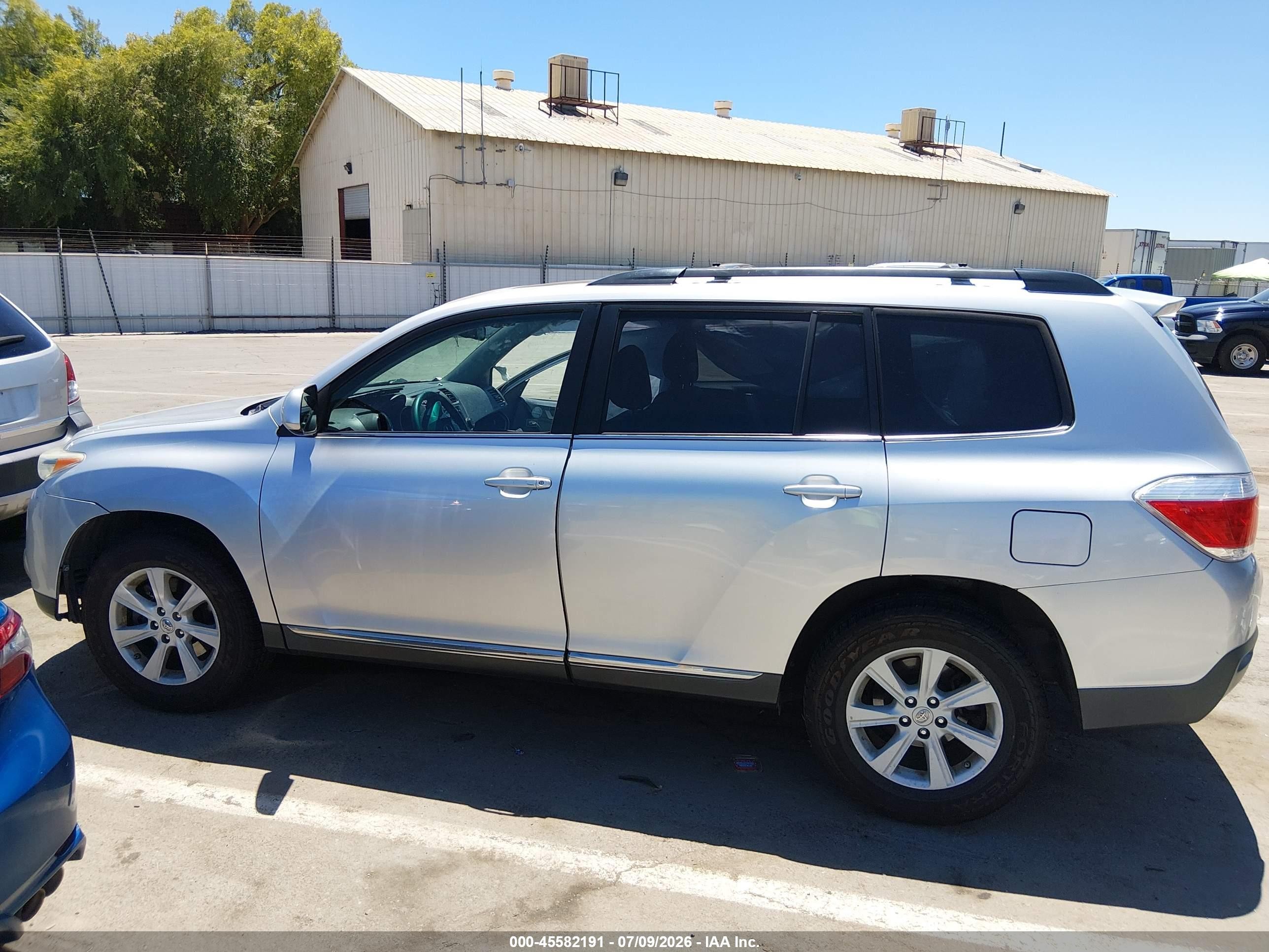 2013 Toyota Highlander Se V6 Silver vin: 5TDZK3EHXDS134079