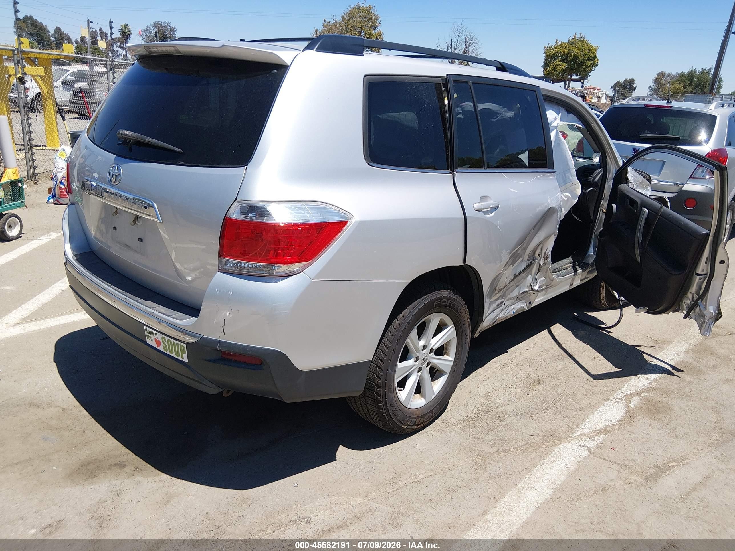 2013 Toyota Highlander Se V6 Silver vin: 5TDZK3EHXDS134079