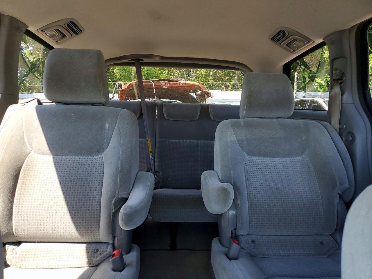 2010 Toyota Sienna Ce Угольный vin: 5TDZK4CC1AS291475