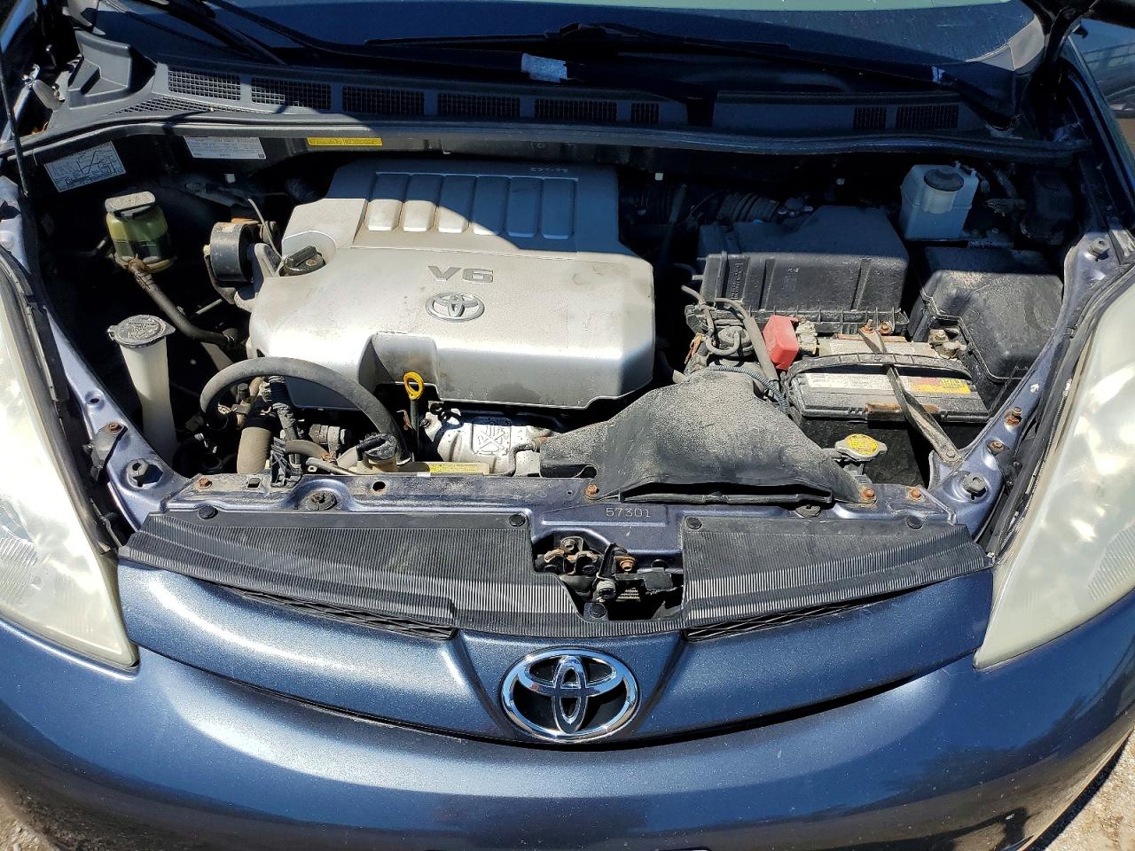2010 Toyota Sienna Ce Угольный vin: 5TDZK4CC1AS291475