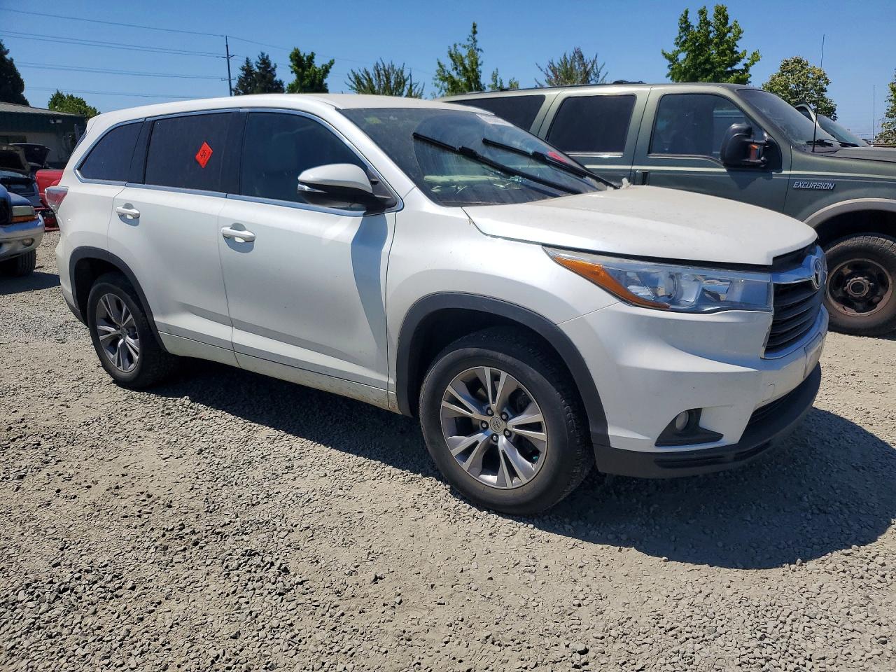 2015 Toyota Highlander Le Plus Белый vin: 5TDZKRFH0FS060031