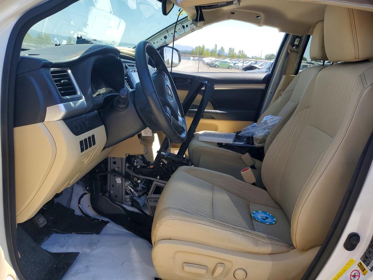 2015 Toyota Highlander Le Plus Белый vin: 5TDZKRFH0FS060031