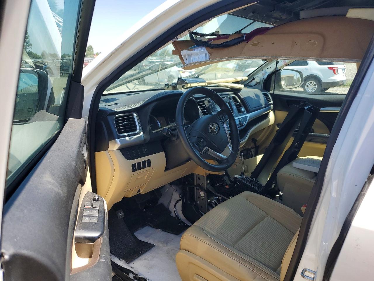 2015 Toyota Highlander Le Plus Белый vin: 5TDZKRFH0FS060031