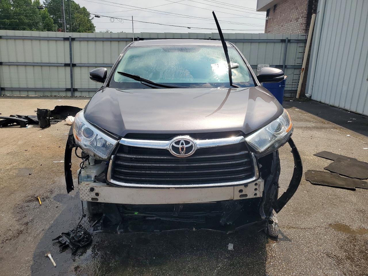 2015 Toyota Highlander Le Plus Gray vin: 5TDZKRFH0FS084460