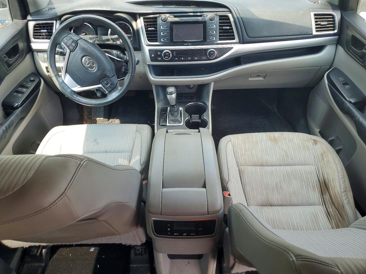 2015 Toyota Highlander Le Plus Gray vin: 5TDZKRFH0FS084460