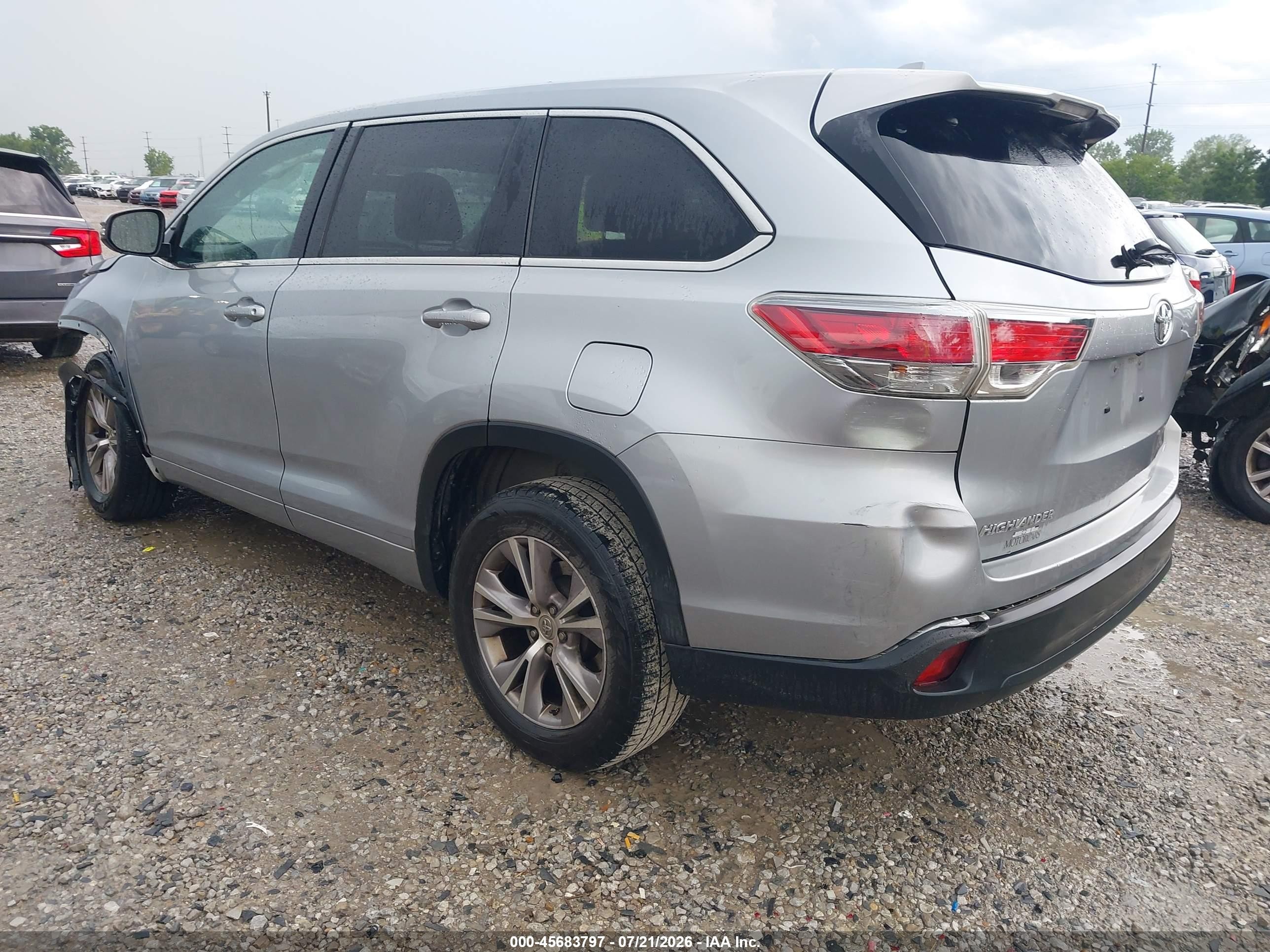 2015 Toyota Highlander Le Plus V6 Silver vin: 5TDZKRFH0FS091490