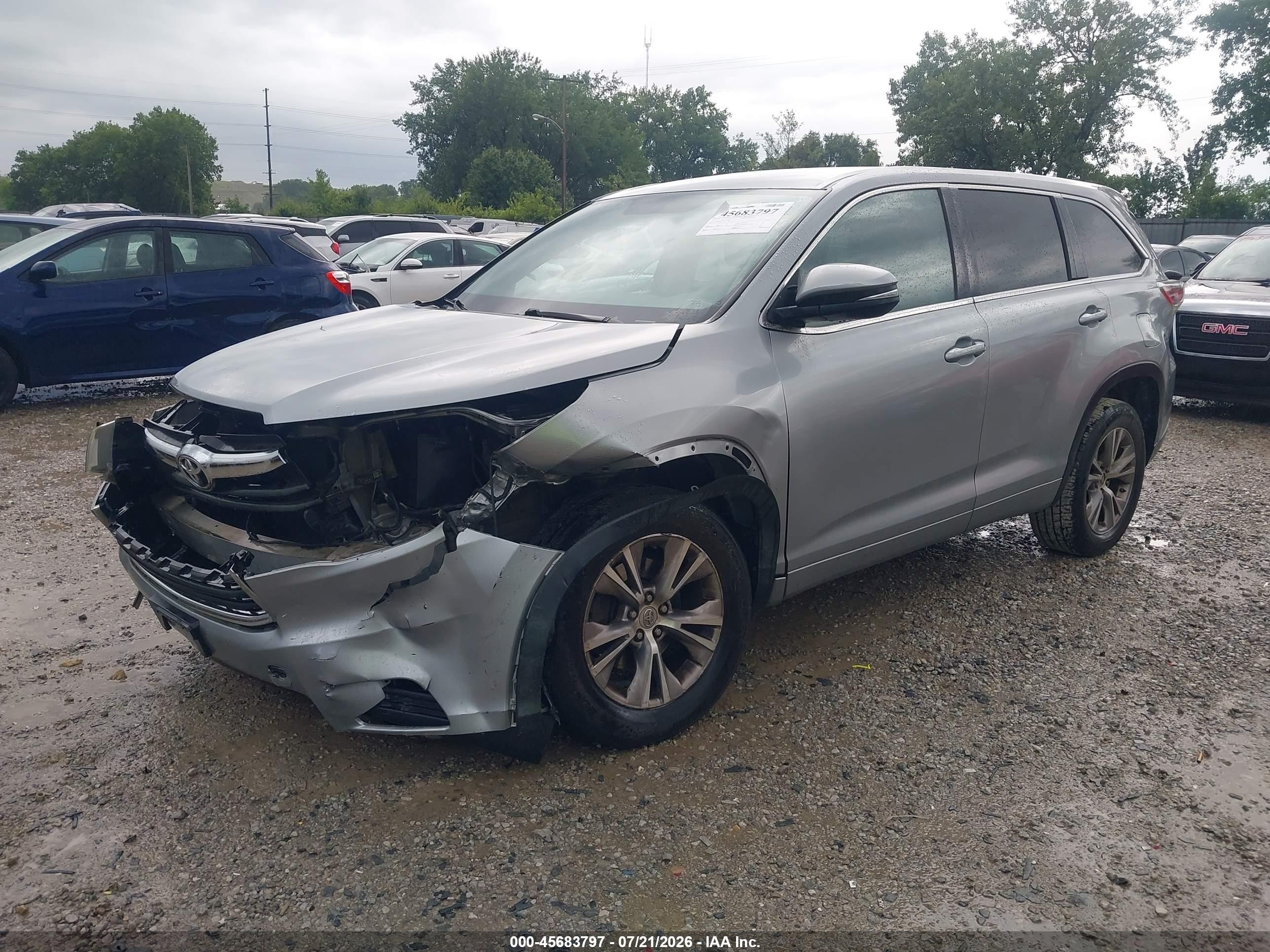 2015 Toyota Highlander Le Plus V6 Silver vin: 5TDZKRFH0FS091490