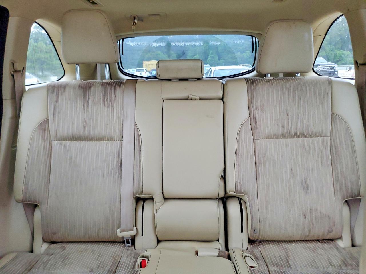 2014 Toyota Highlander Le Plus Beige vin: 5TDZKRFH2ES004848