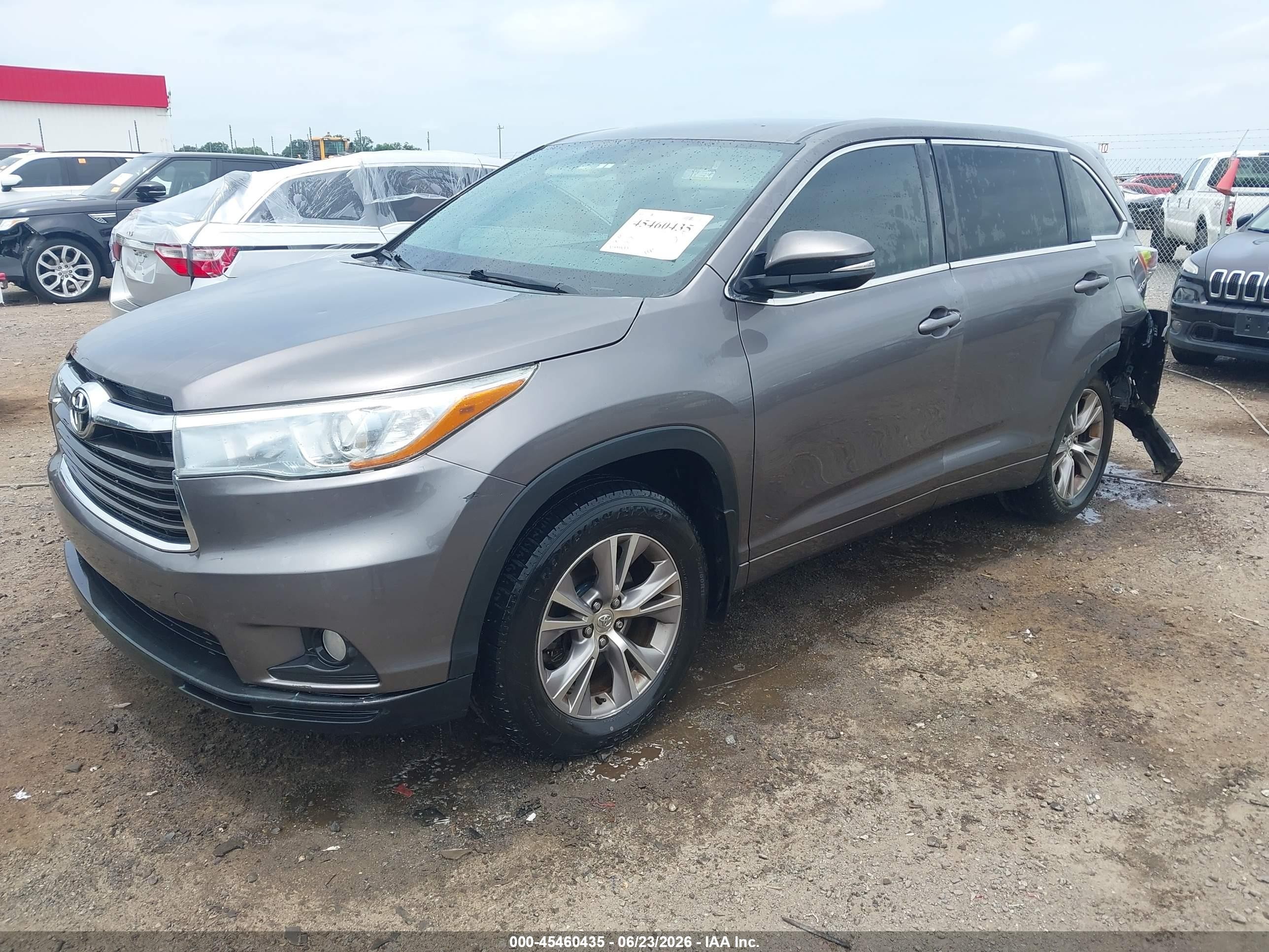 2015 Toyota Highlander Le Plus V6 Gray vin: 5TDZKRFH3FS086817