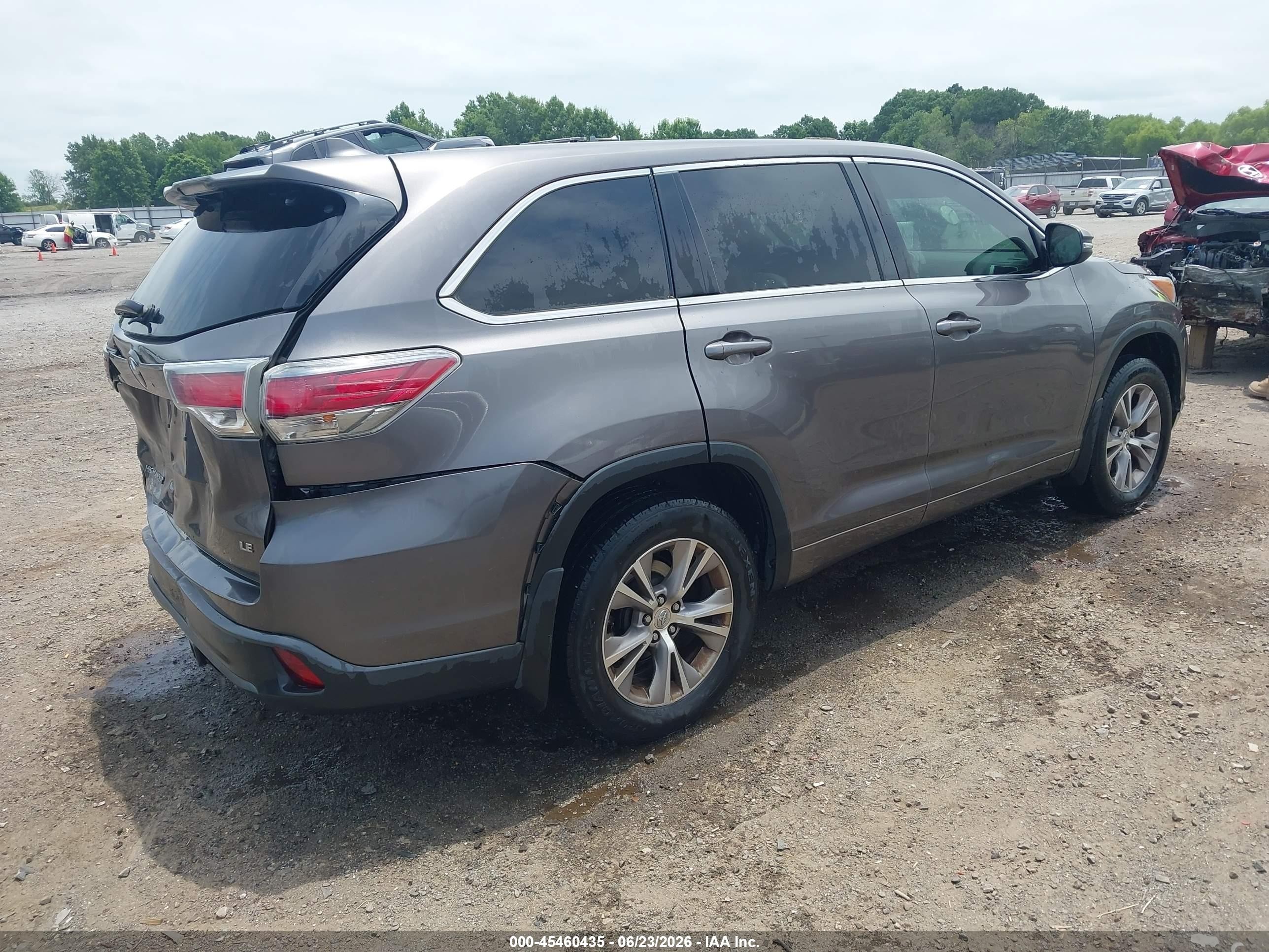 2015 Toyota Highlander Le Plus V6 Gray vin: 5TDZKRFH3FS086817