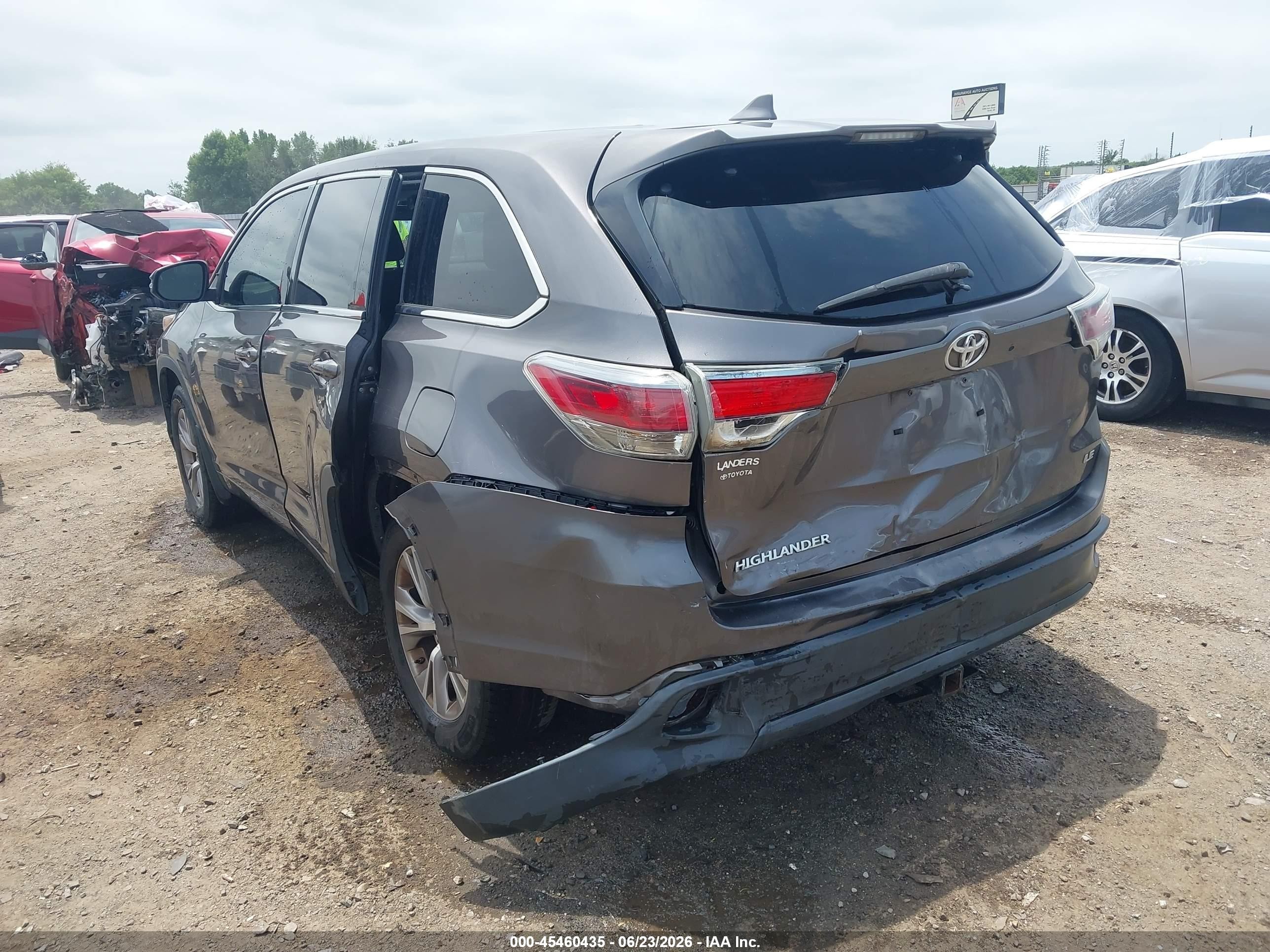 2015 Toyota Highlander Le Plus V6 Gray vin: 5TDZKRFH3FS086817