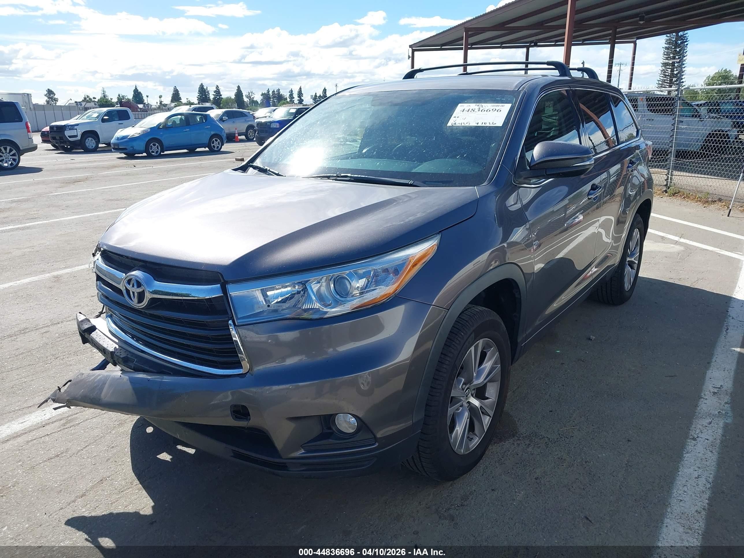 2016 Toyota Highlander Le Plus V6 Gray vin: 5TDZKRFH3GS123348