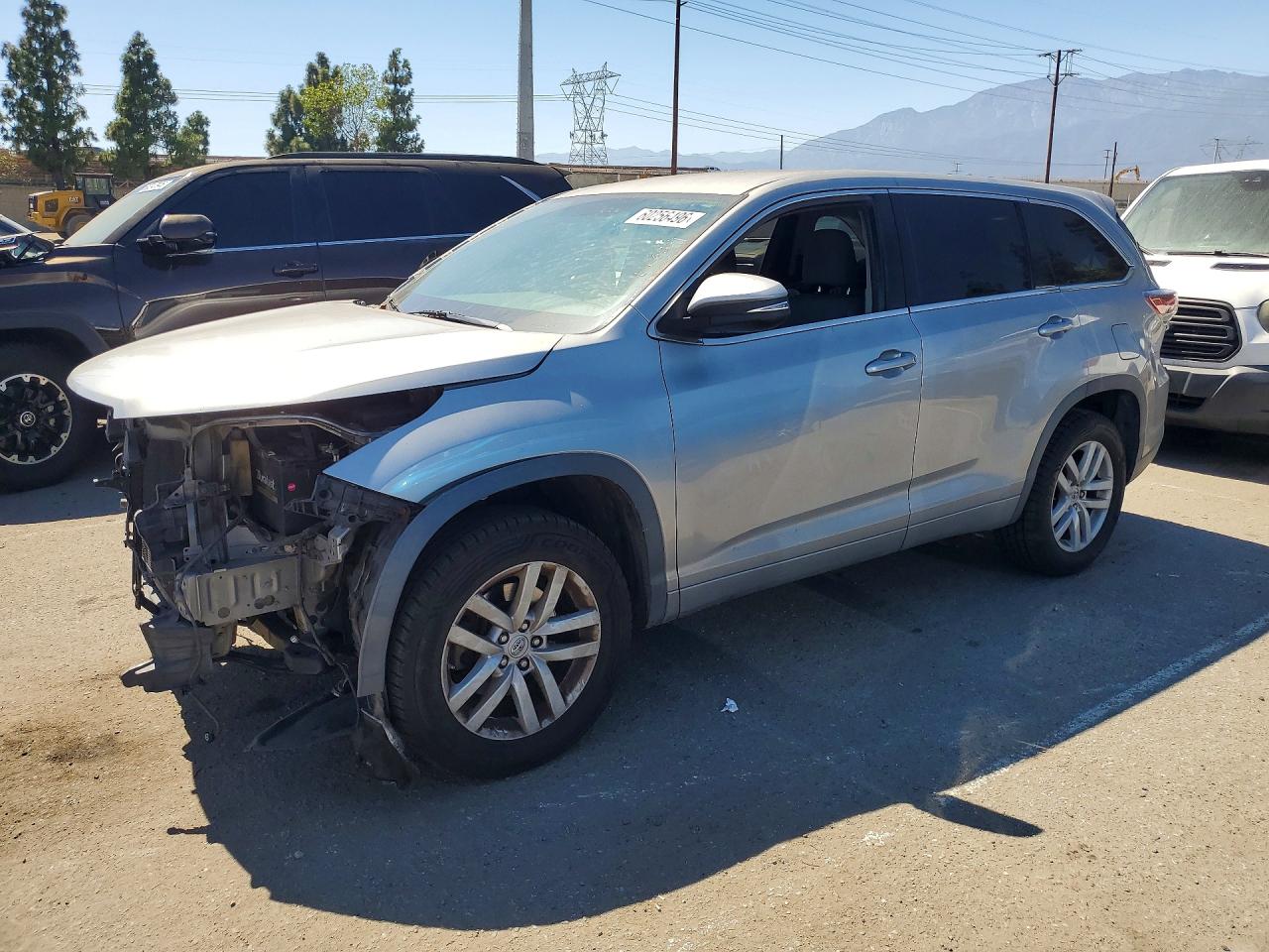 2014 Toyota Highlander Le Silver vin: 5TDZKRFH4ES017407