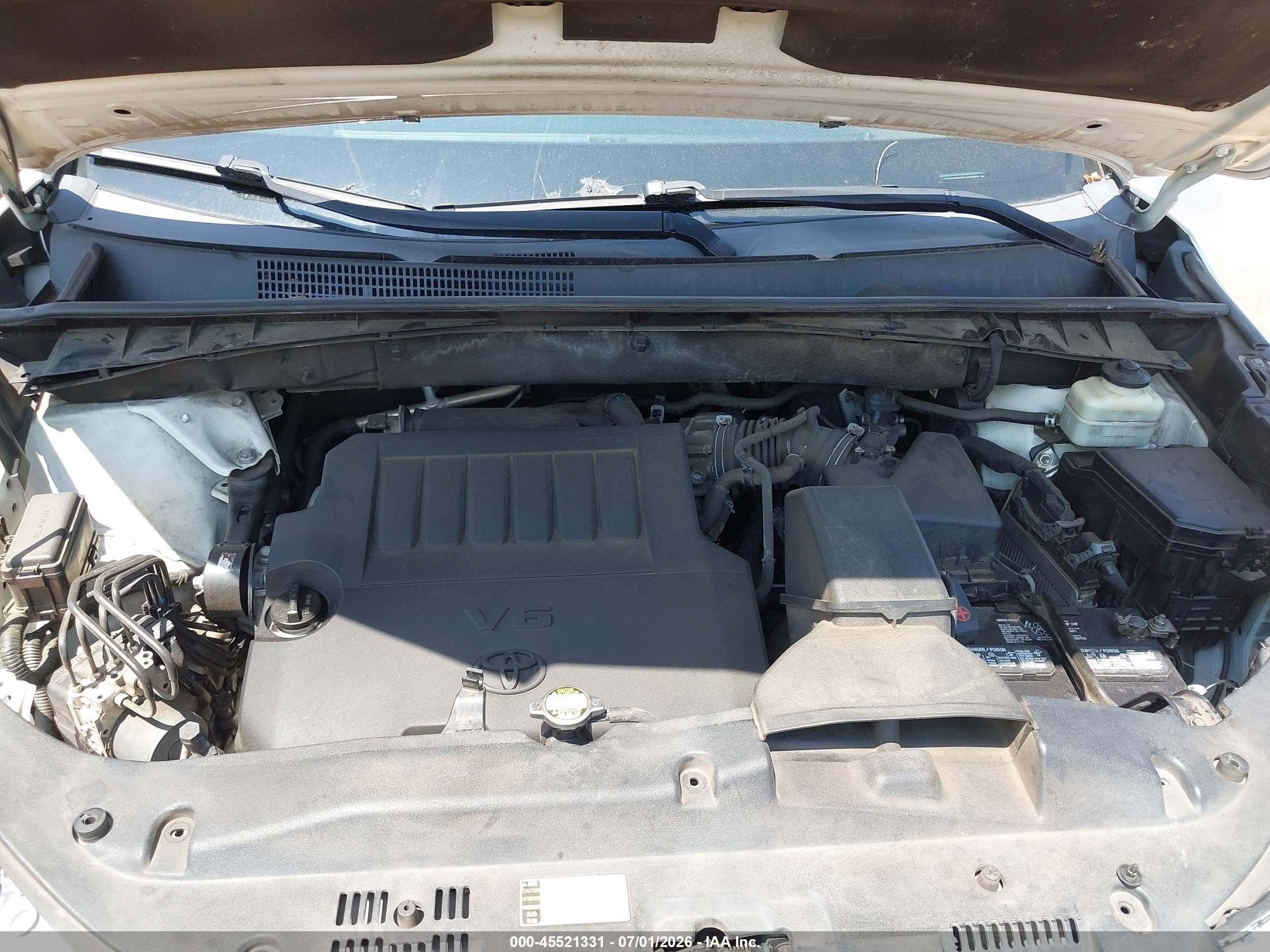 2015 Toyota Highlander Le Plus V6 Белый vin: 5TDZKRFH5FS079903