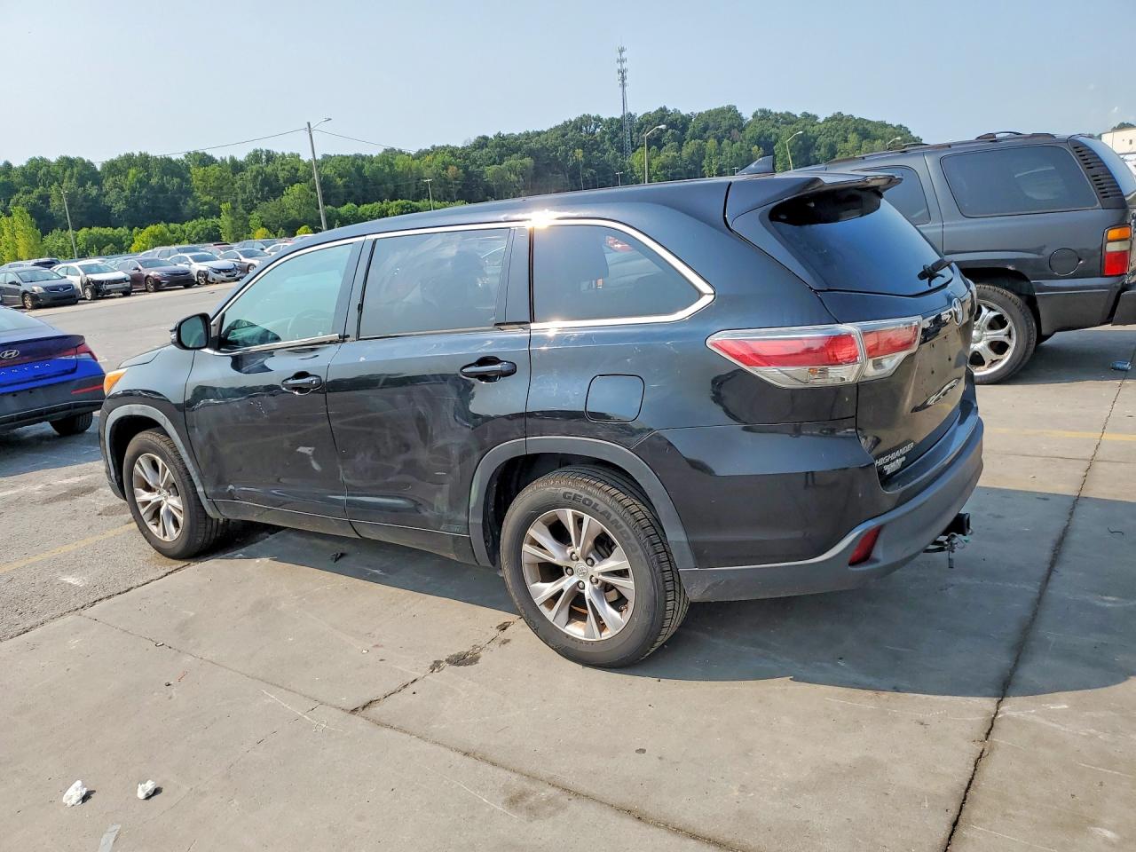 2015 Toyota Highlander Le Plus Black vin: 5TDZKRFH6FS088402