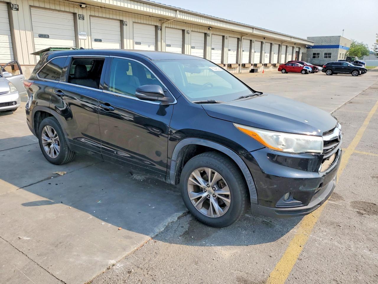 2015 Toyota Highlander Le Plus Black vin: 5TDZKRFH6FS088402