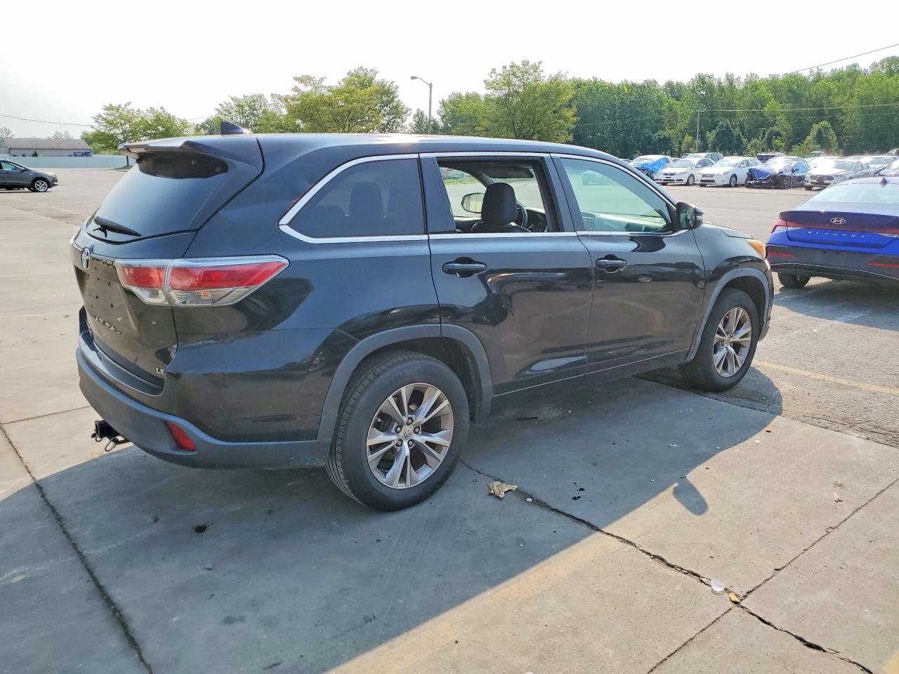 2015 Toyota Highlander Le Plus Black vin: 5TDZKRFH6FS088402
