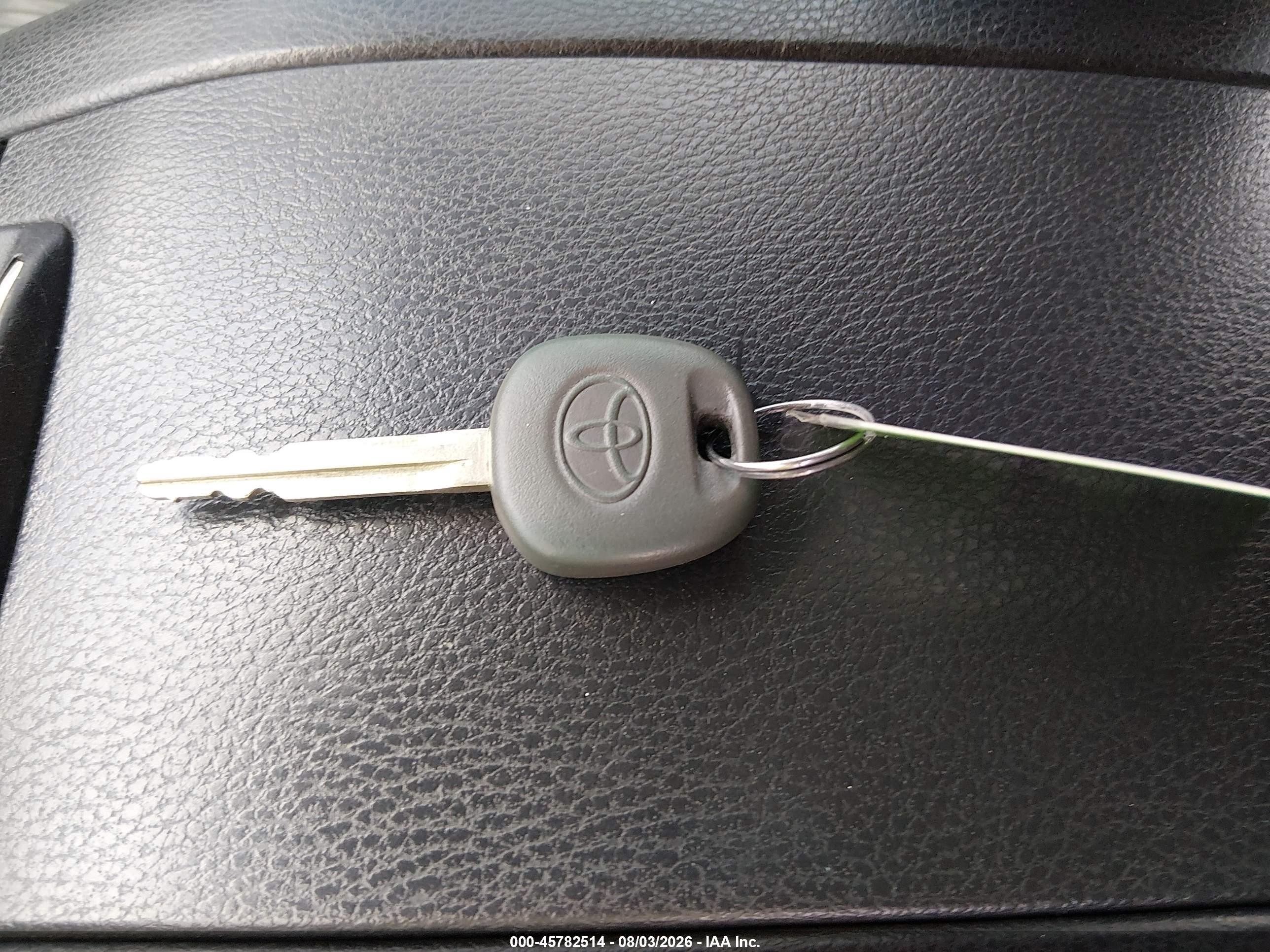 2015 Toyota Highlander Le Plus V6 Silver vin: 5TDZKRFH6FS115260