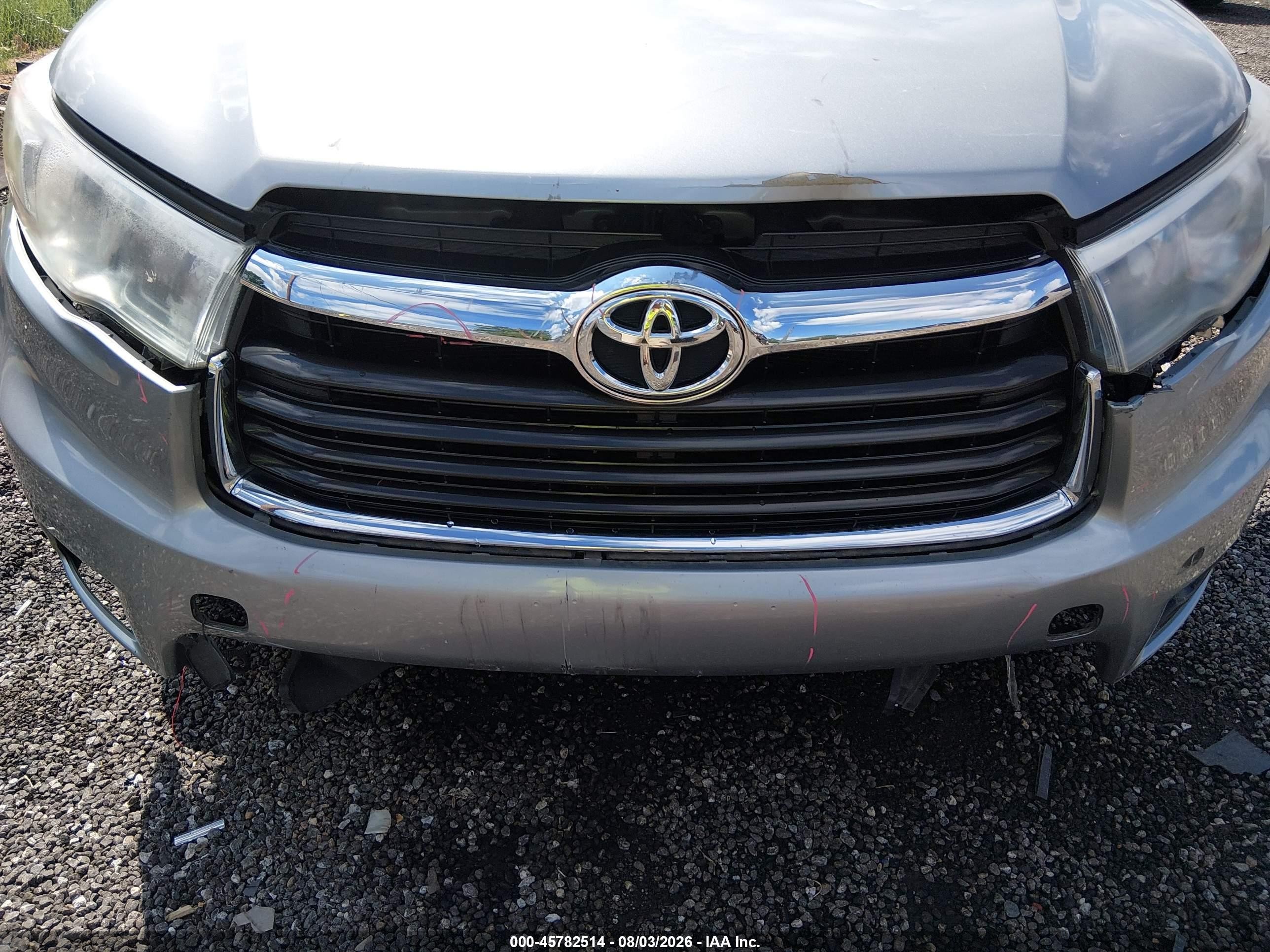 2015 Toyota Highlander Le Plus V6 Silver vin: 5TDZKRFH6FS115260