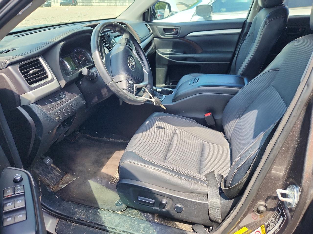2015 Toyota Highlander Le Plus Gray vin: 5TDZKRFH7FS090868
