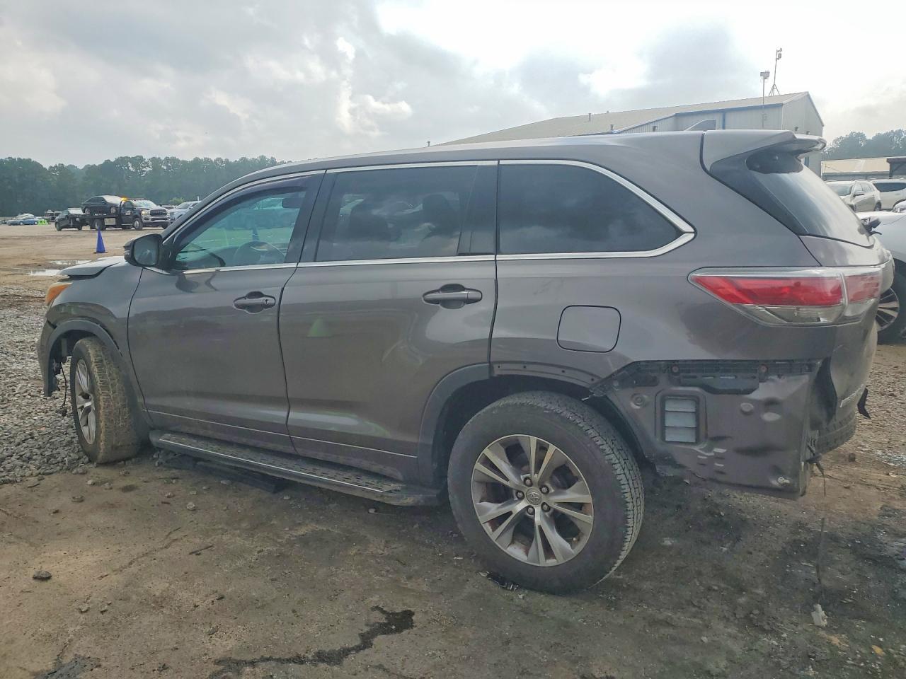 2015 Toyota Highlander Le Plus Gray vin: 5TDZKRFH7FS090868
