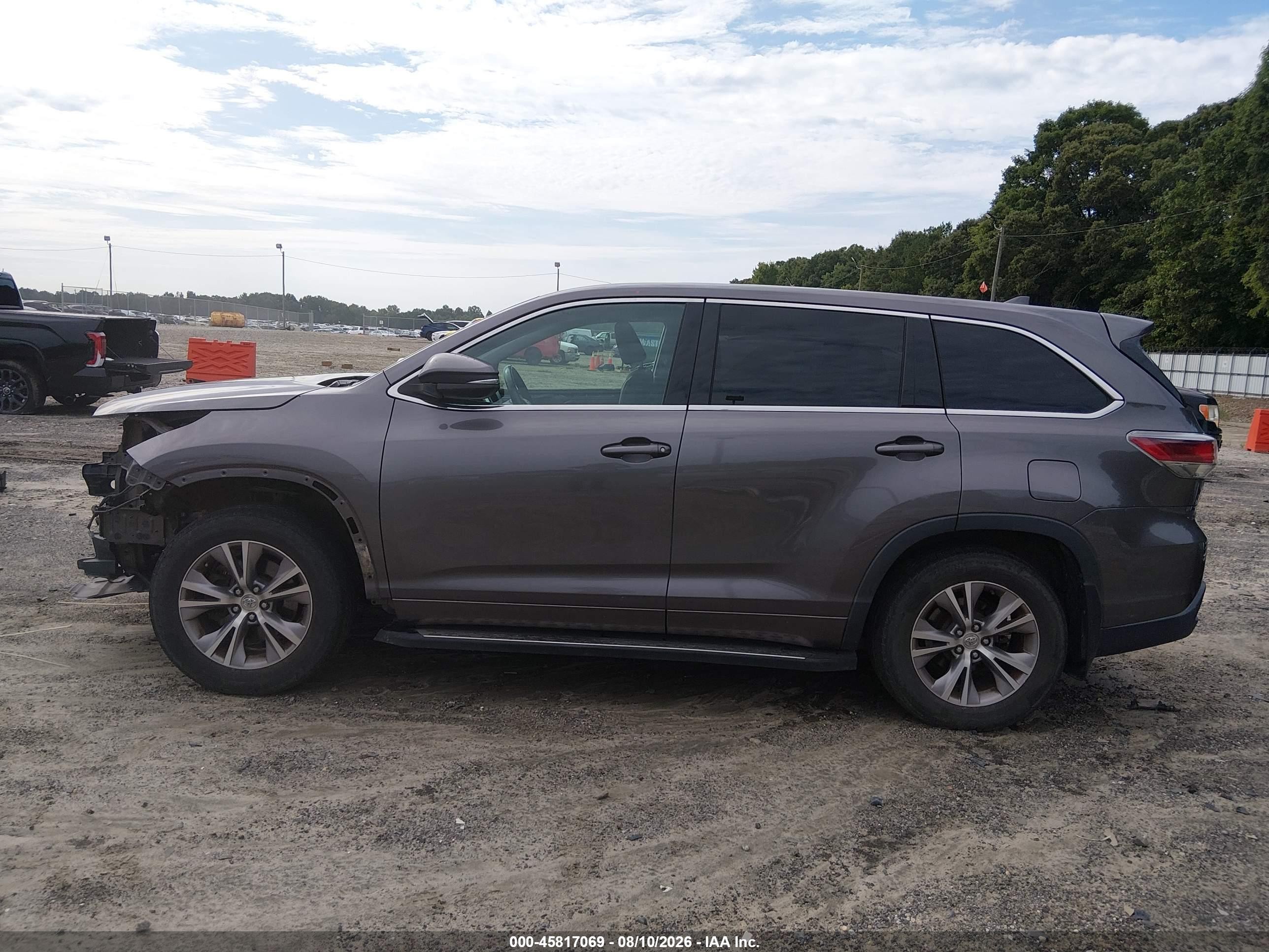 2015 Toyota Highlander Le Plus V6 Gray vin: 5TDZKRFH8FS063002