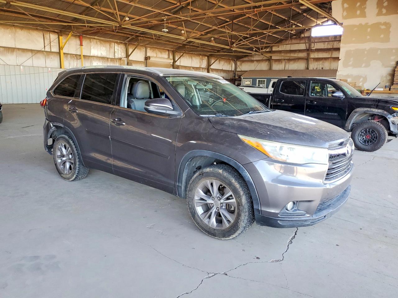 2015 Toyota Highlander Le Plus Gray vin: 5TDZKRFH9FS073232