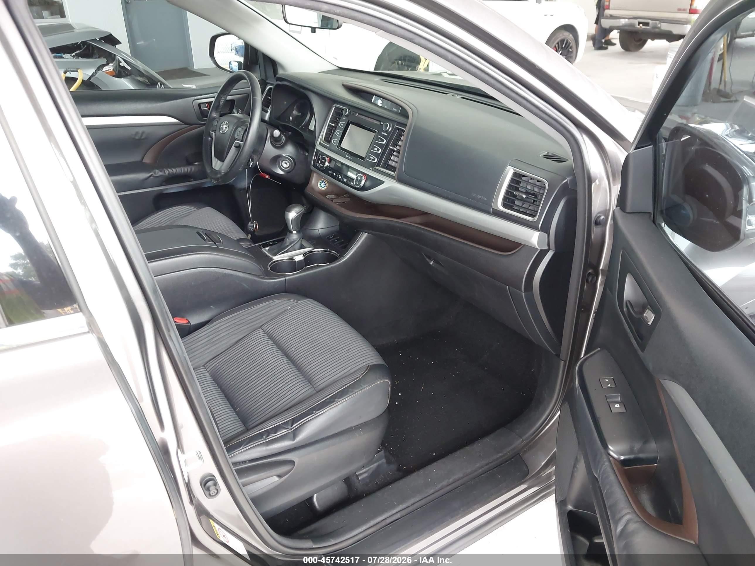 2014 Toyota Highlander Le/le Plus Серый vin: 5TDZKRFHXES011272