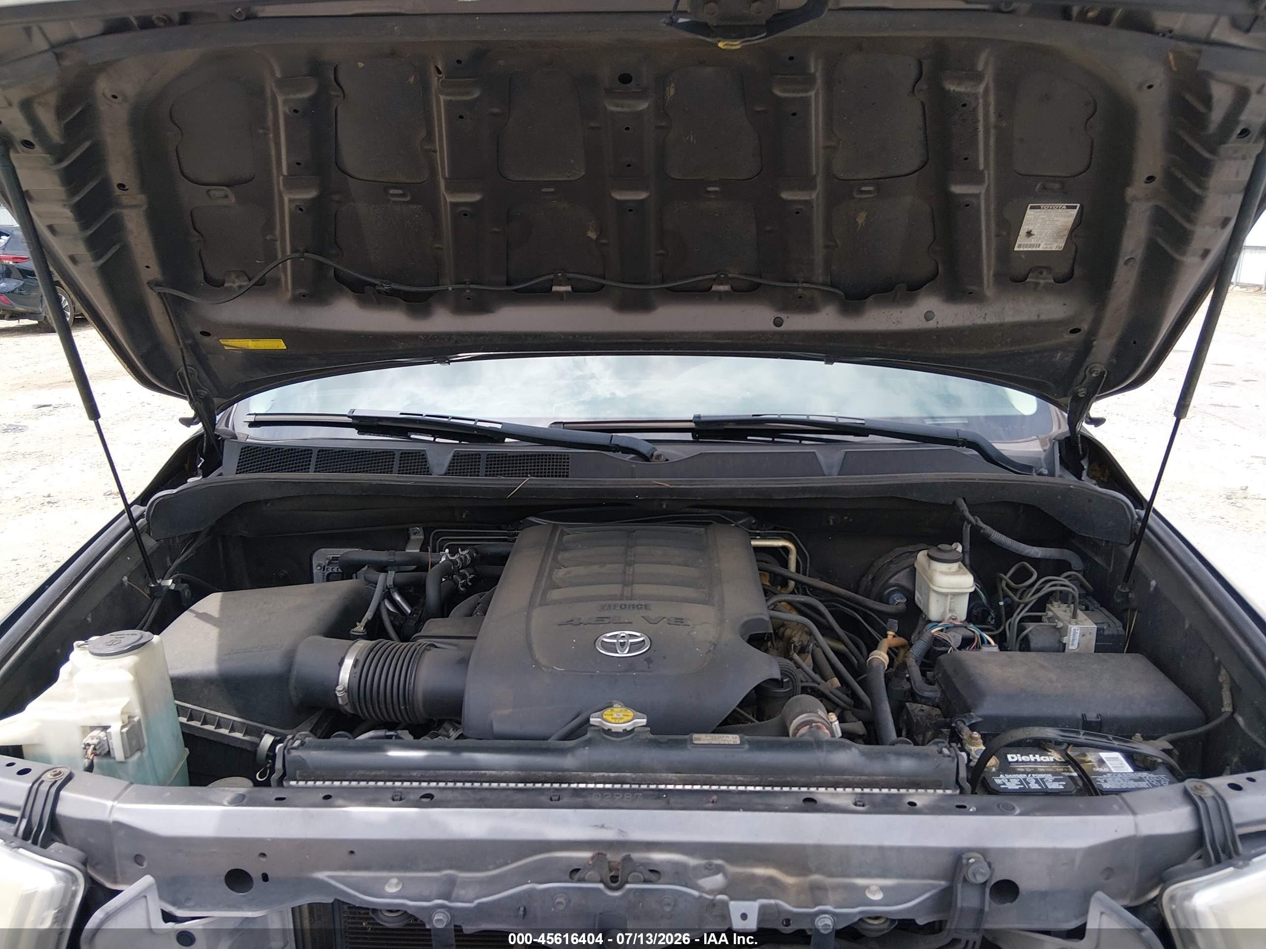 2011 Toyota Sequoia Sr5 4.6l V8 Серый vin: 5TDZM5G12BS002694