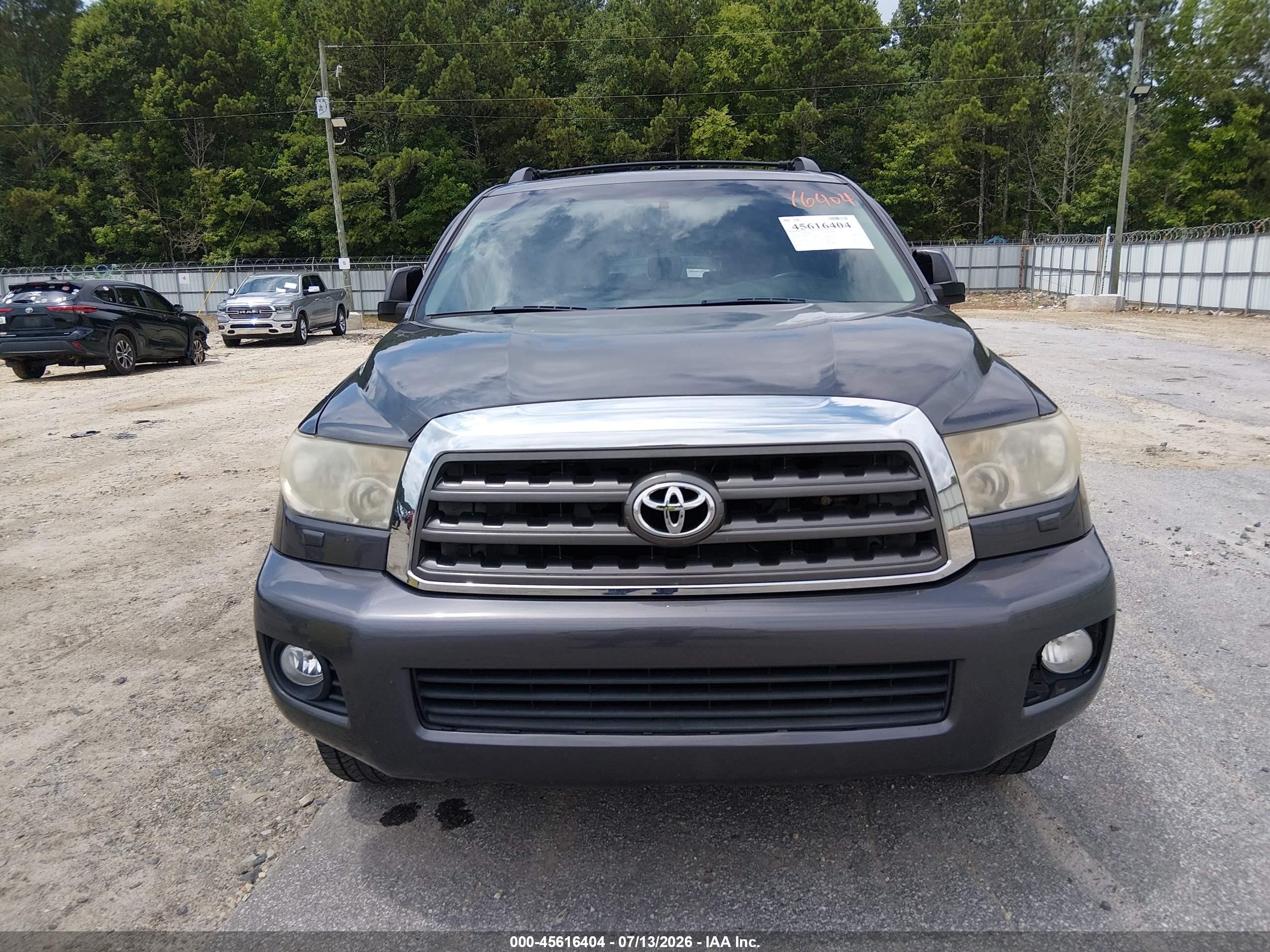 2011 Toyota Sequoia Sr5 4.6l V8 Серый vin: 5TDZM5G12BS002694