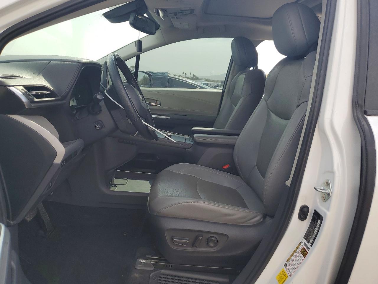 2022 Toyota Sienna Limited 7-passenger Белый vin: 5TDZRKECXNS123773