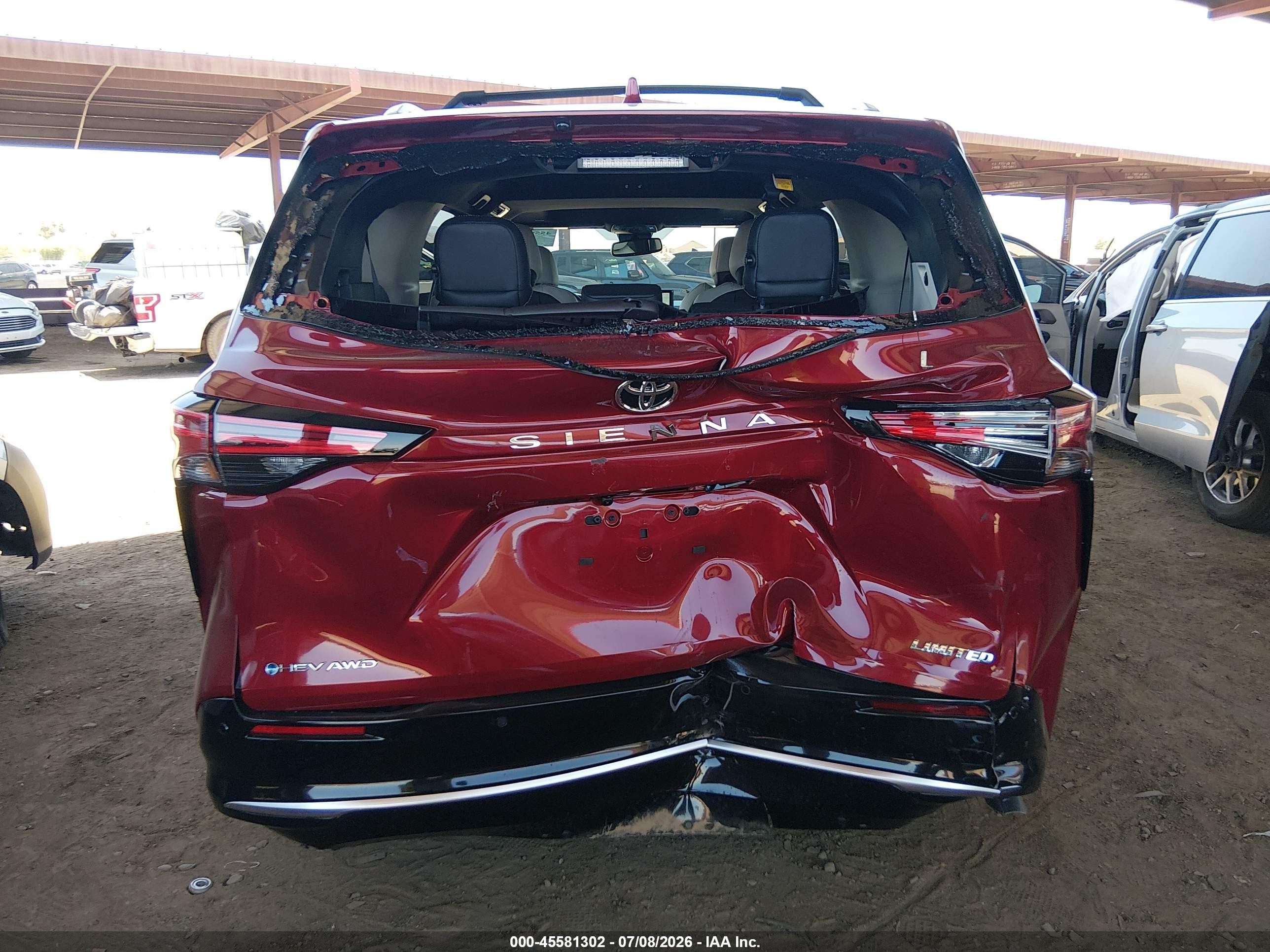 2026 Toyota Sienna Limited Red vin: 5TDZSKFC8TS270562