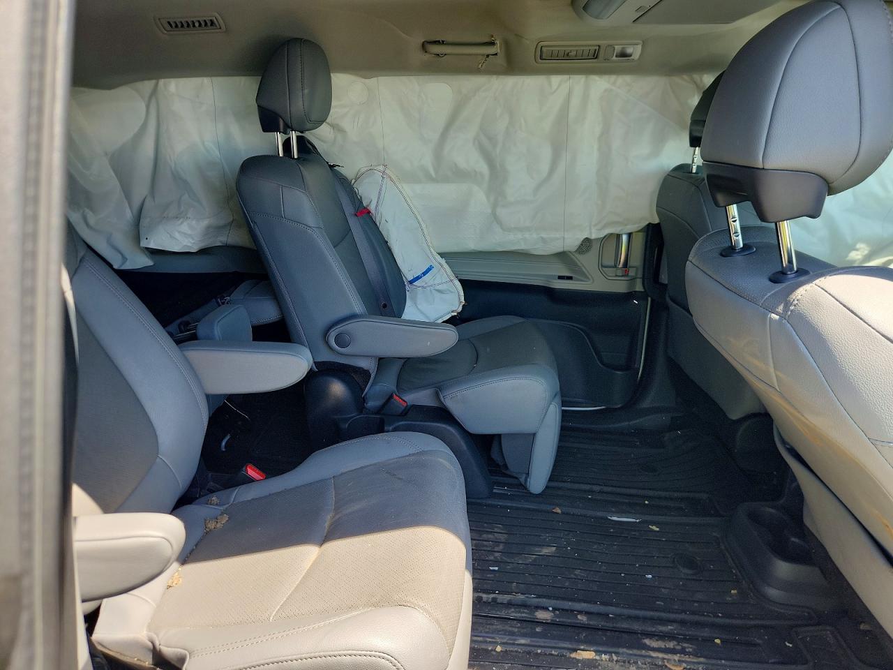 2023 Toyota Sienna Limited 7-passenger Белый vin: 5TDZSKFC9PS097334