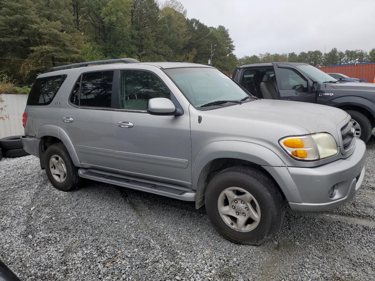 2001 Toyota Sequoia Sr5 Серый vin: 5TDZT34A01S020878
