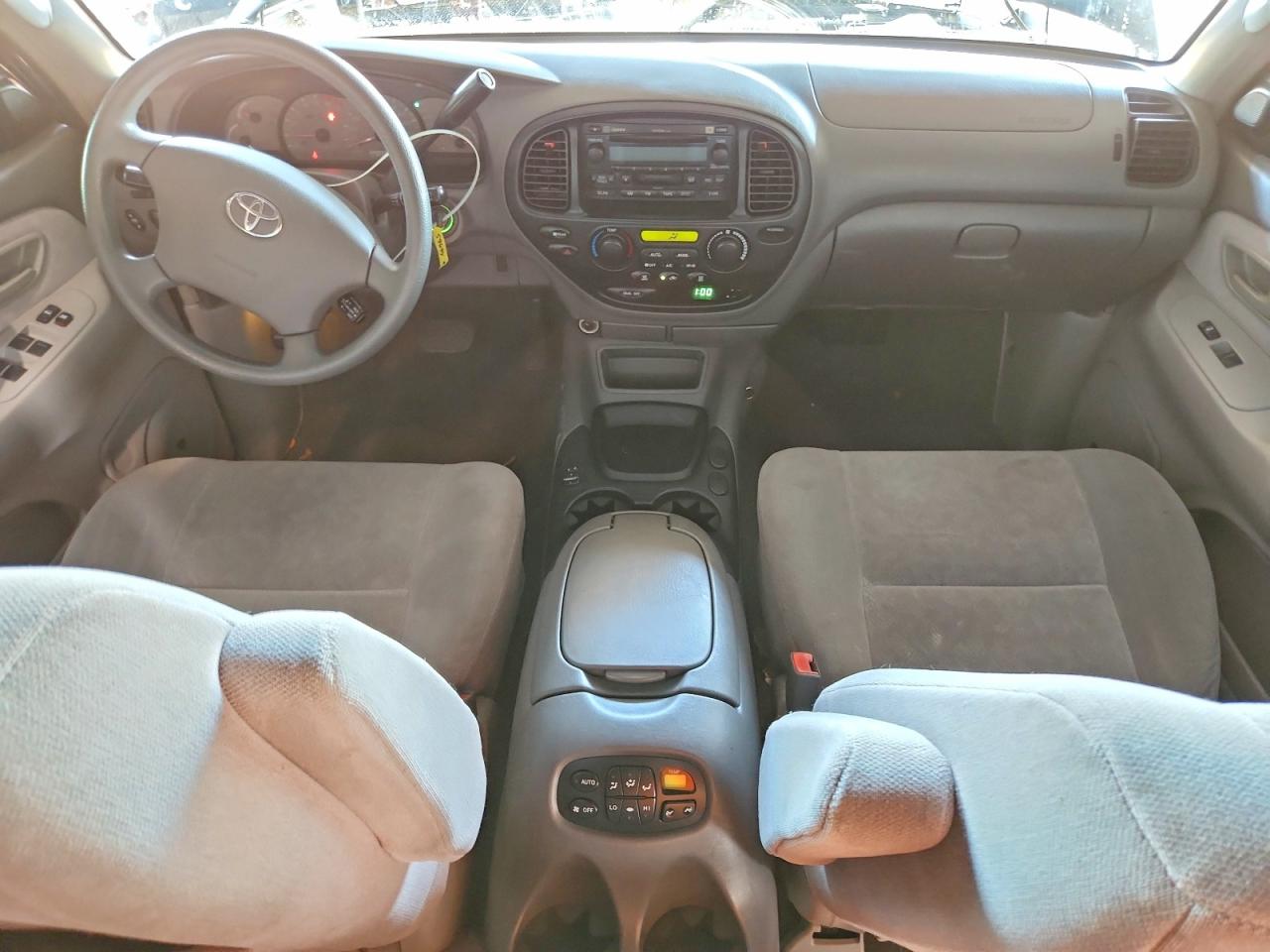 2004 Toyota Sequoia Sr5 Blue vin: 5TDZT34A04S237111