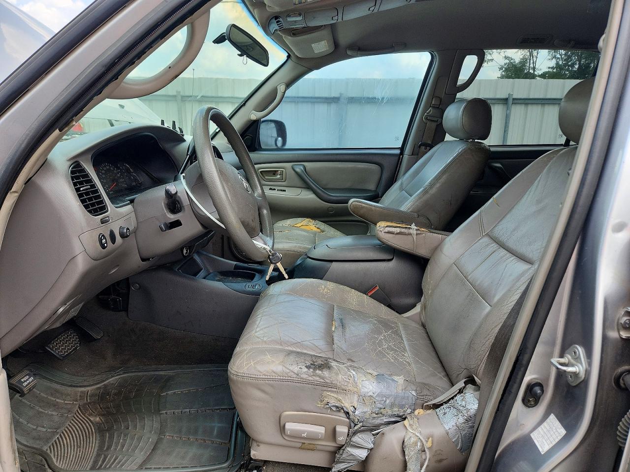 2003 Toyota Sequoia Sr5 Silver vin: 5TDZT34A13S160909