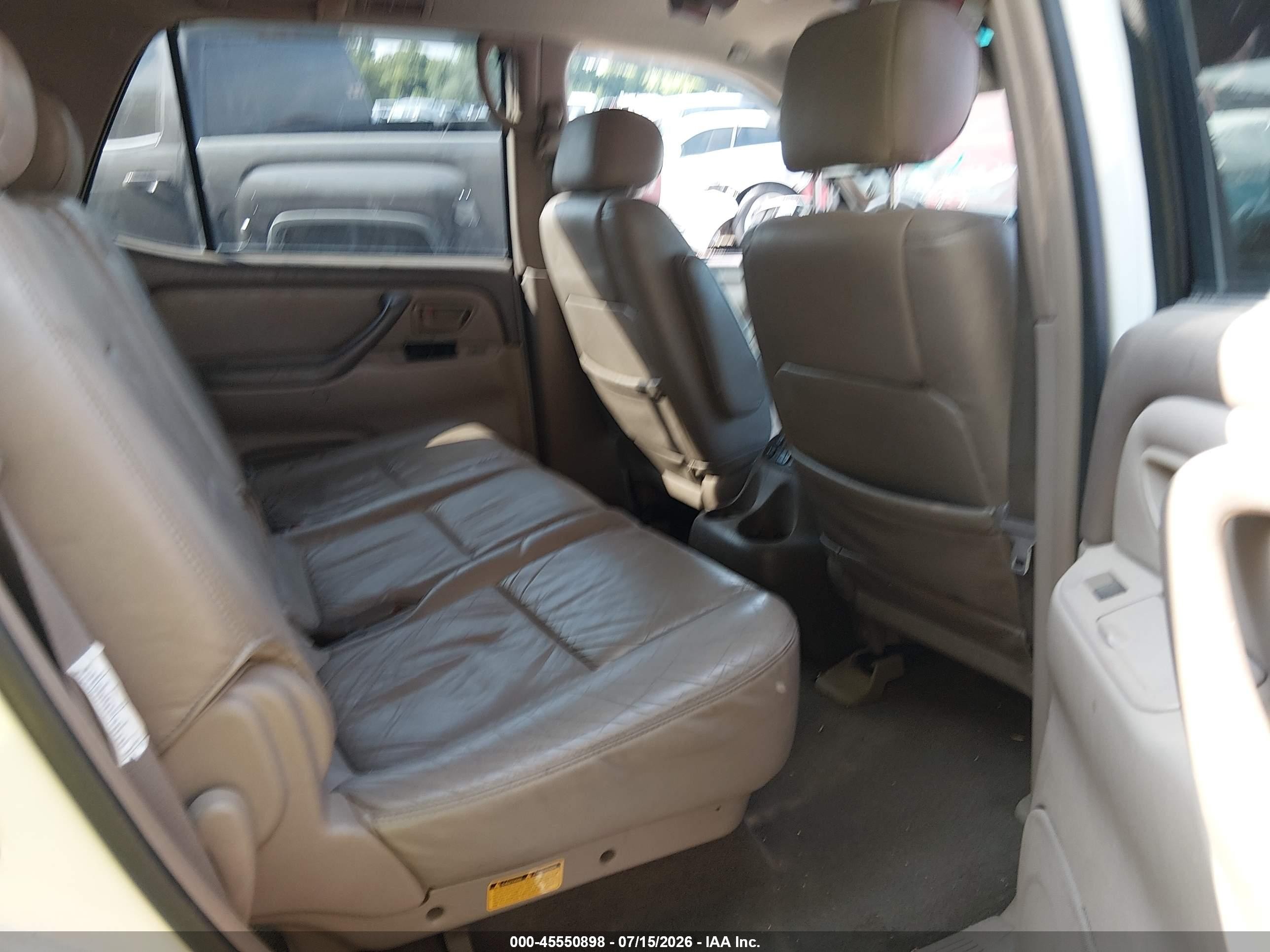 2003 Toyota Sequoia Sr5 V8 Белый vin: 5TDZT34A13S170730