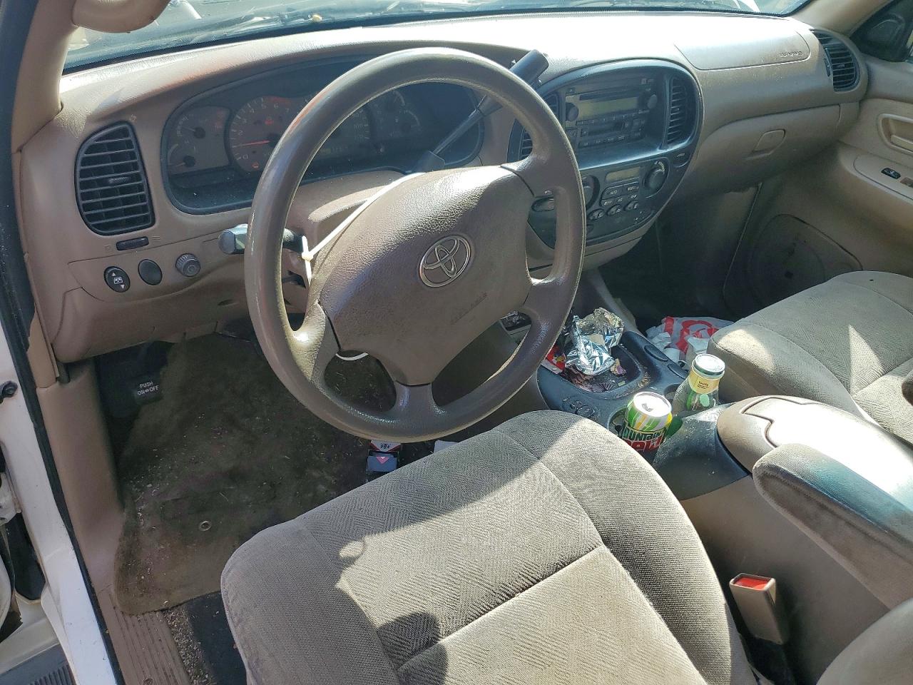 2003 Toyota Sequoia Sr5 Белый vin: 5TDZT34A13S187205
