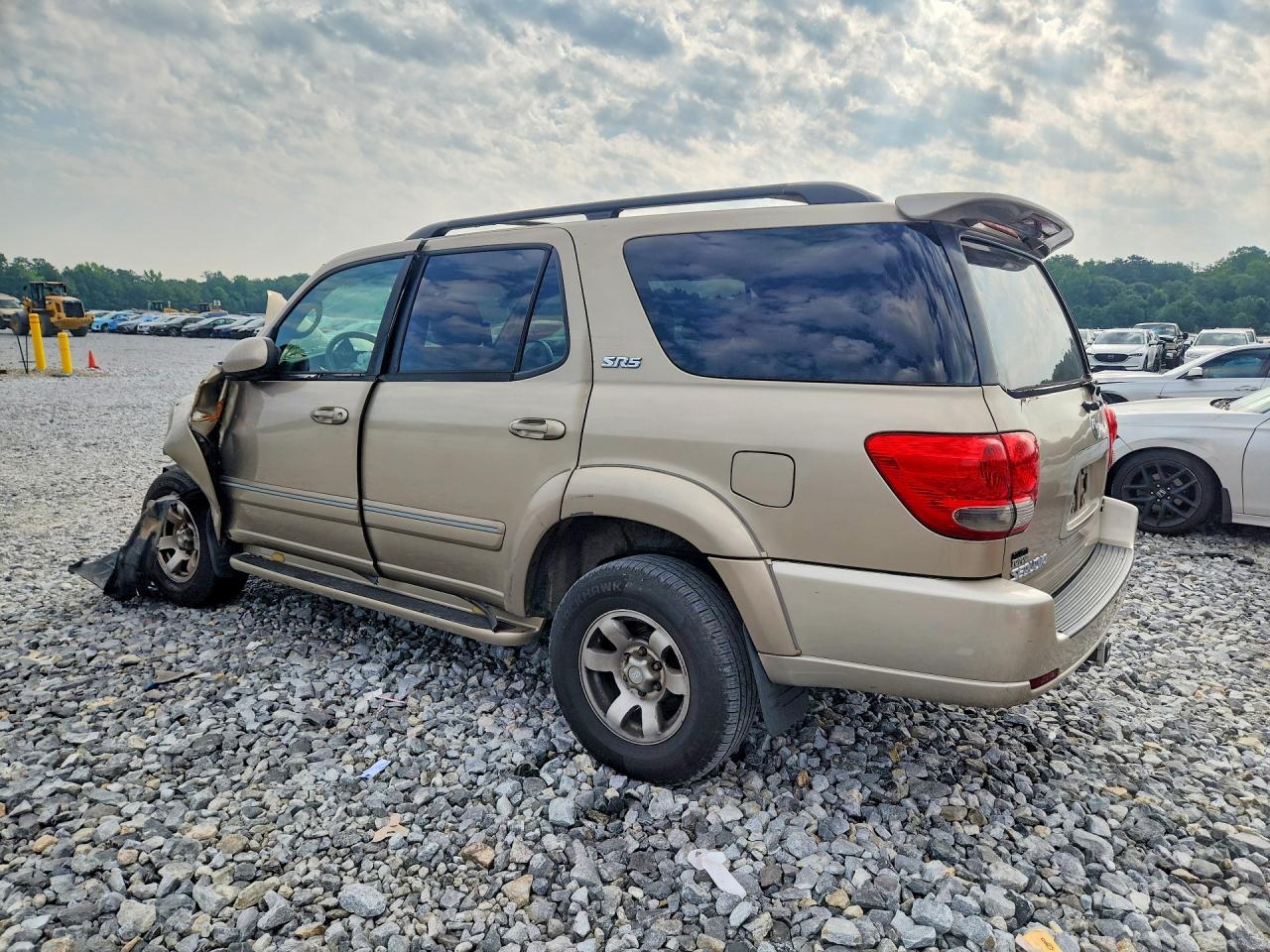 2005 Toyota Sequoia Sr5 Beige vin: 5TDZT34A15S259751