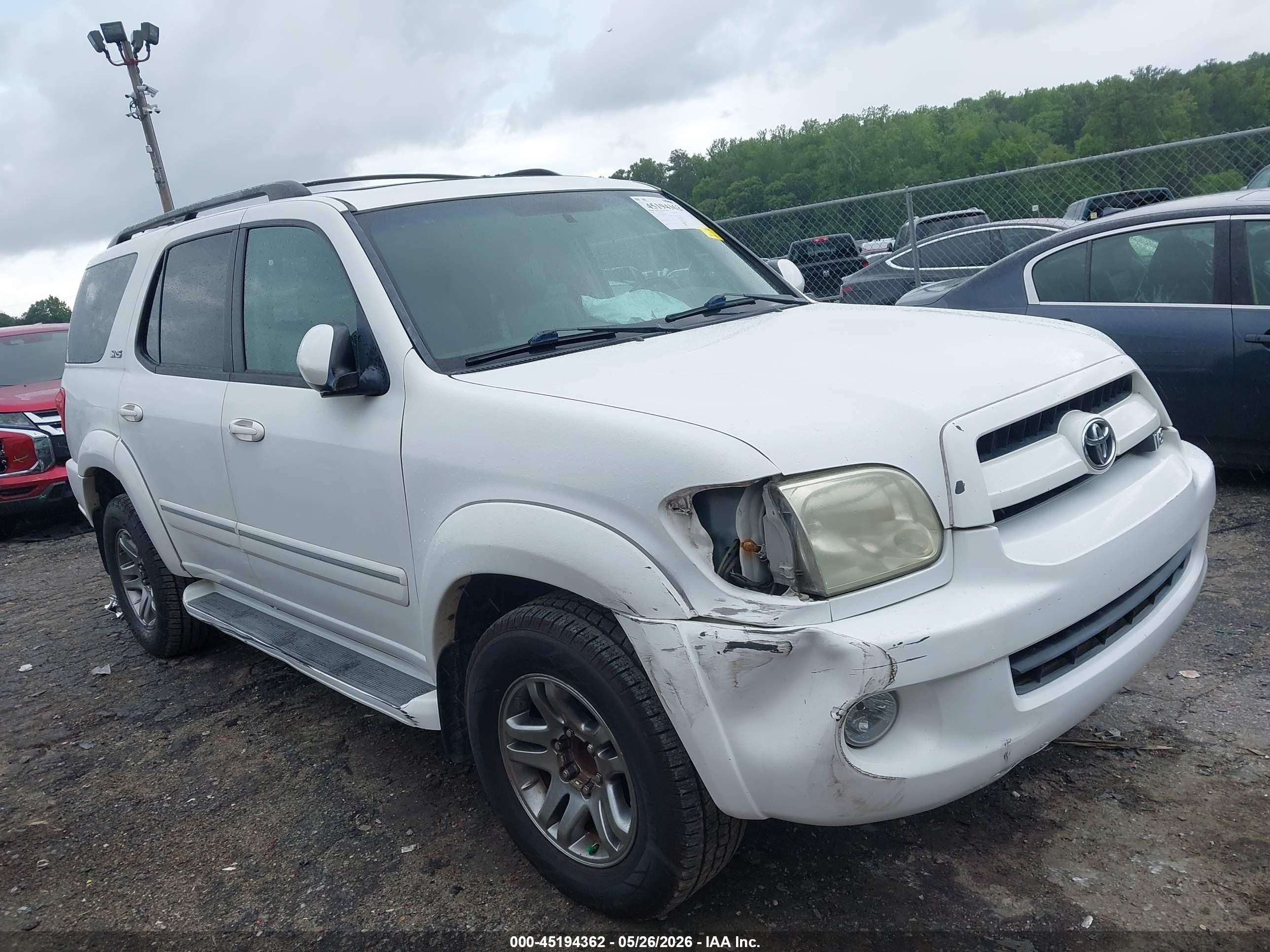 2007 Toyota Sequoia Sr5 V8 White vin: 5TDZT34A17S296950