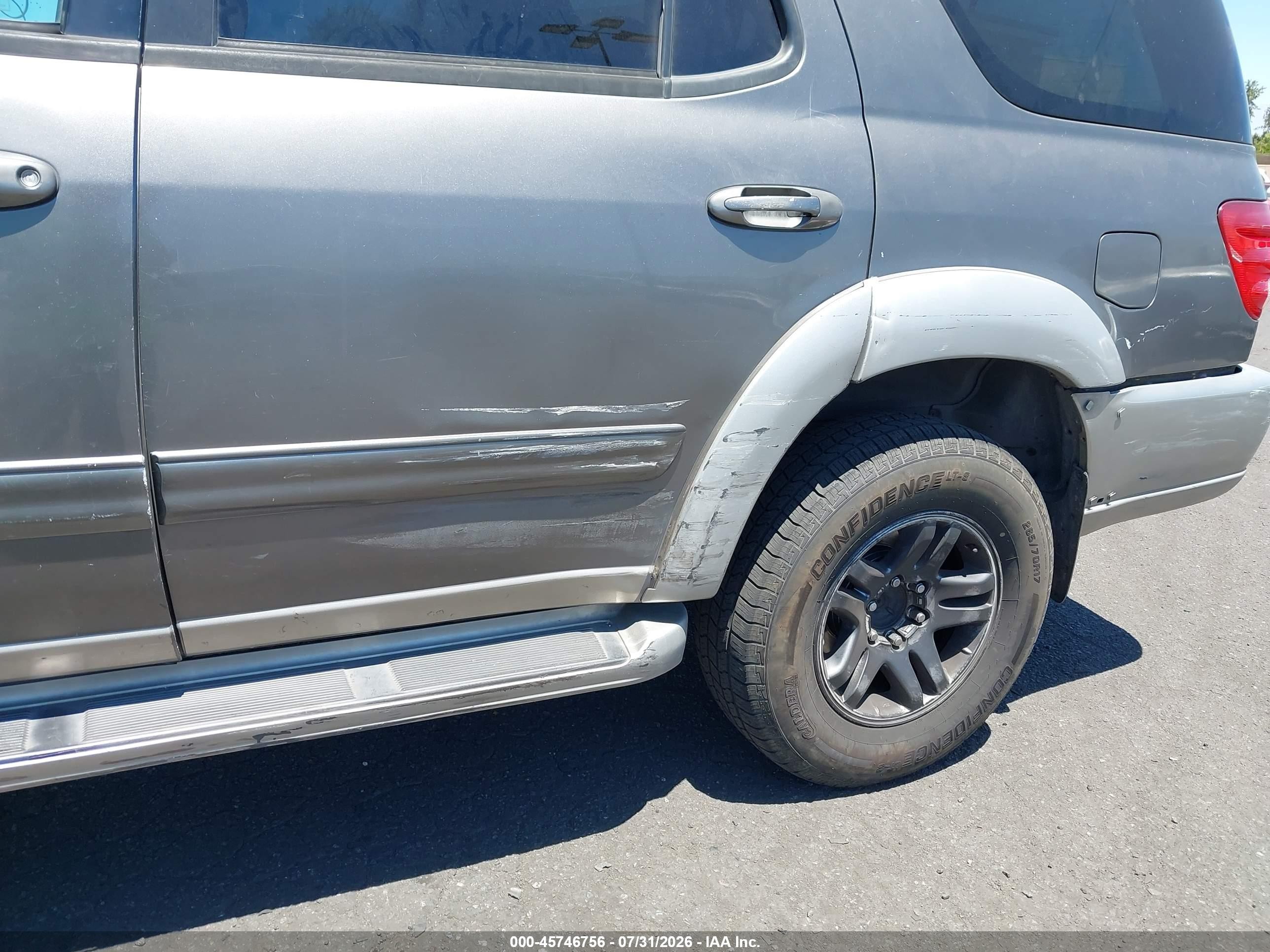 2003 Toyota Sequoia Sr5 V8 Beige vin: 5TDZT34A23S174530