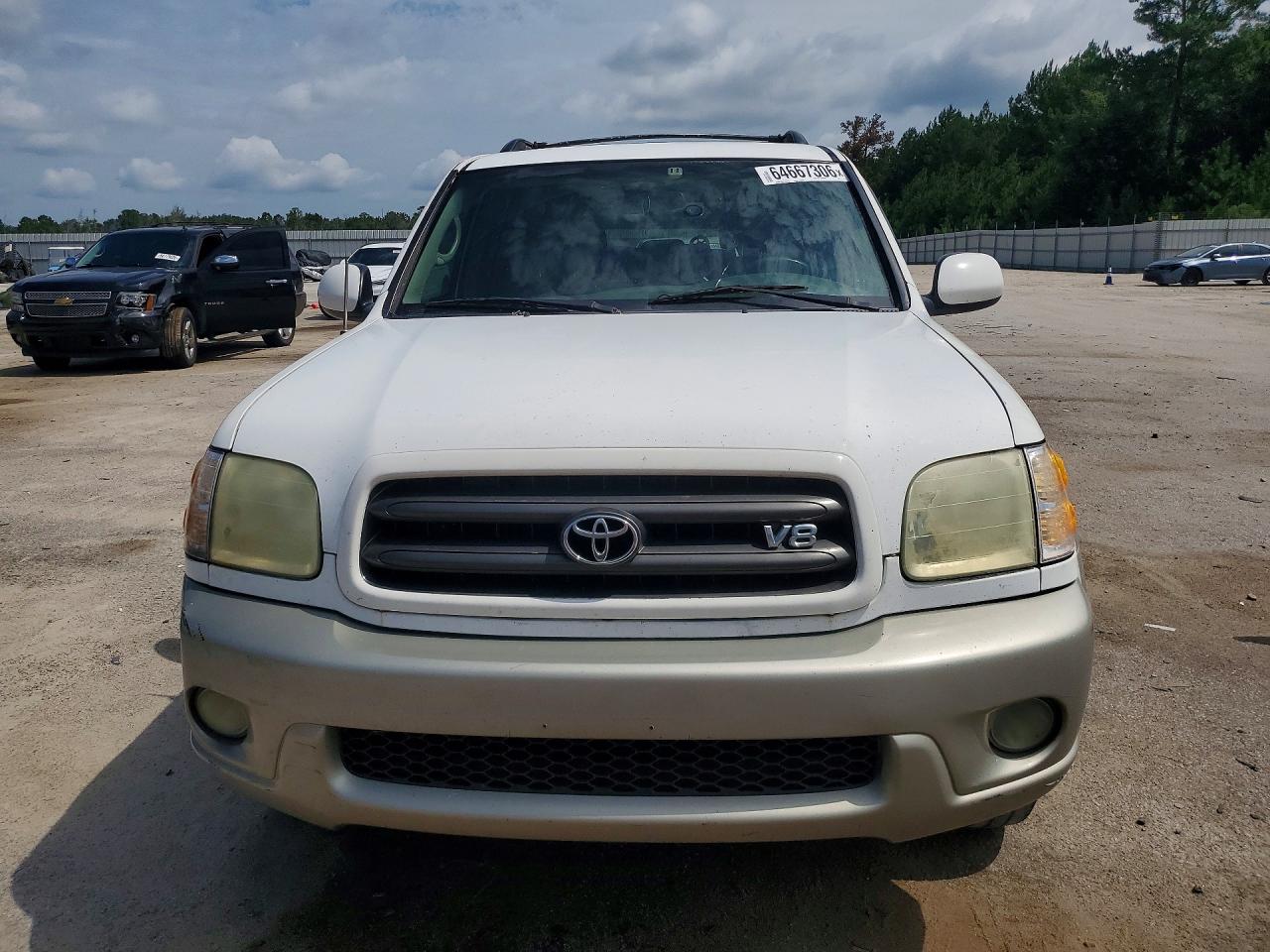 2004 Toyota Sequoia Sr5 White vin: 5TDZT34A24S223968