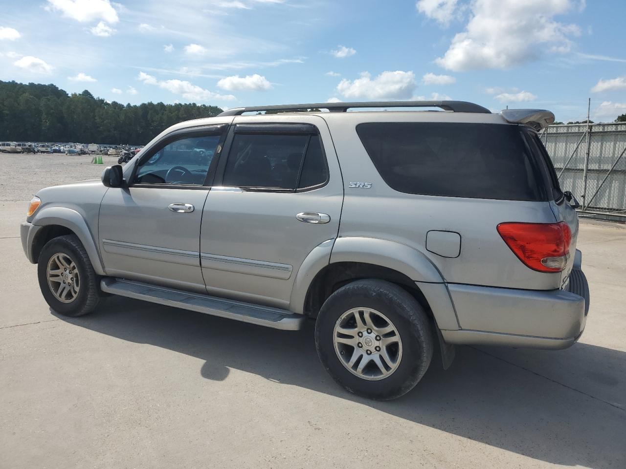 2005 Toyota Sequoia Sr5 Gray vin: 5TDZT34A25S240237
