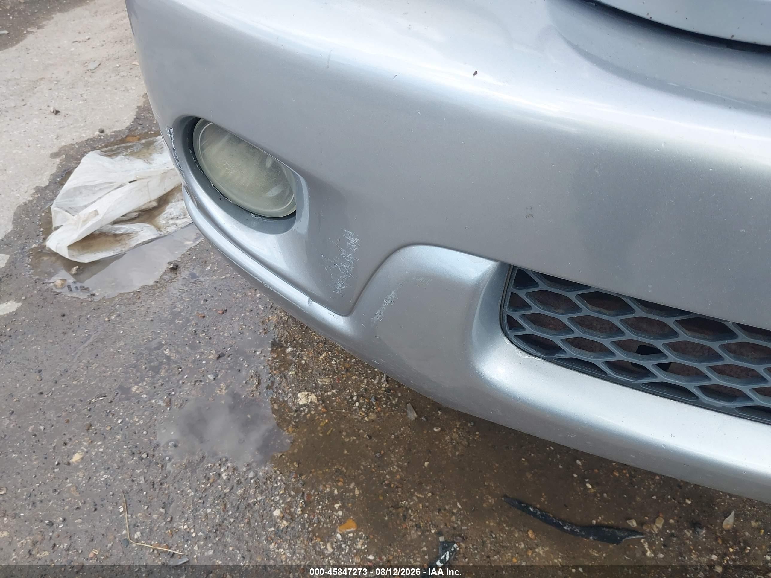 2002 Toyota Sequoia Sr5 V8 Серебряный vin: 5TDZT34A32S124380